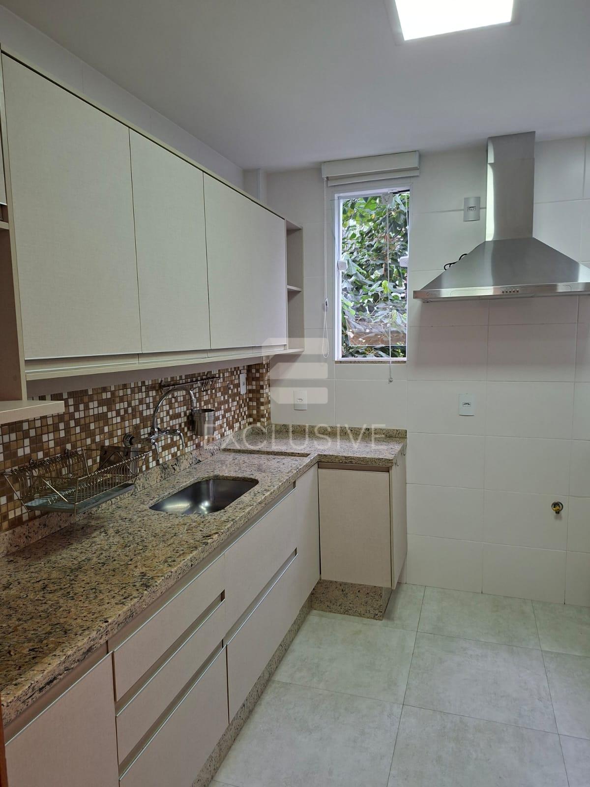 Apartamento com 2 dormit&oacute;rios &agrave; venda 80,63 m&sup2; por R$ 530.000,00 -Olaria- Nova Friburgo/RJ Rua da Graça Nova Friburgo - 