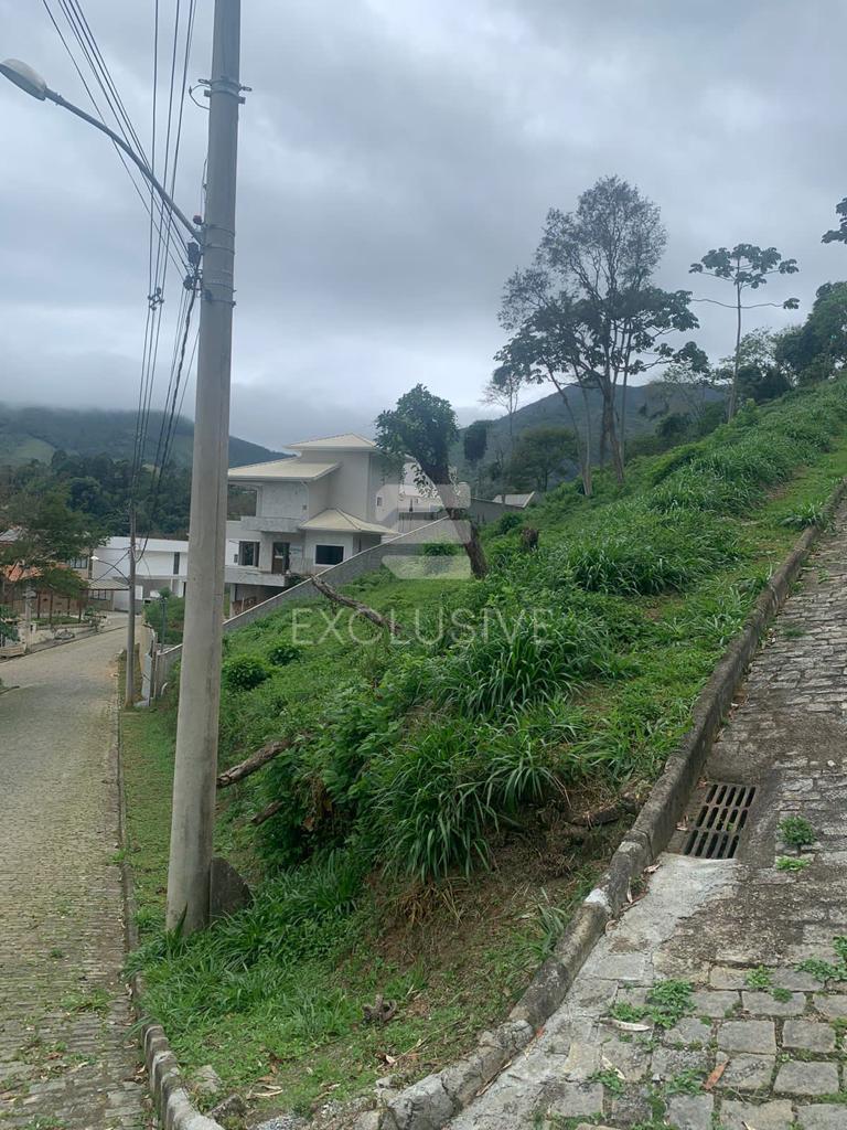 Terreno &agrave; venda, 825 m&sup2; por R$ 300.000 - C&ocirc;nego- Nova Friburgo/RJ Rua Félicio Vassalo Nova Friburgo - 