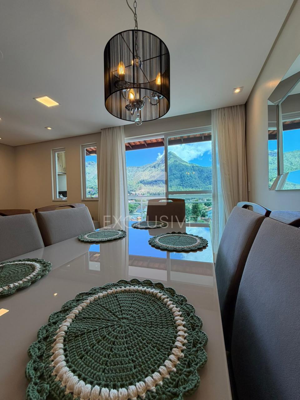 Apartamento com 3 dormit&oacute;rios &agrave; venda, 105 m&sup2; por R$ 550.000,00 - C&ocirc;nego - Nova Friburgo  Nova Friburgo - 