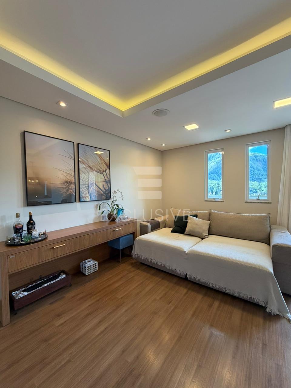 Apartamento com 3 dormit&oacute;rios &agrave; venda, 105 m&sup2; por R$ 550.000,00 - C&ocirc;nego - Nova Friburgo  Nova Friburgo - 