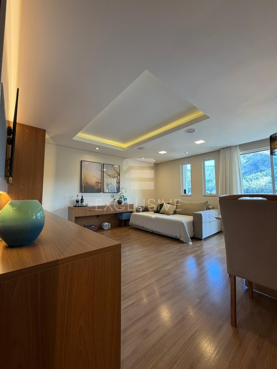 Apartamento com 3 dormit&oacute;rios &agrave; venda, 105 m&sup2; por R$ 550.000,00 - C&ocirc;nego - Nova Friburgo  Nova Friburgo - 