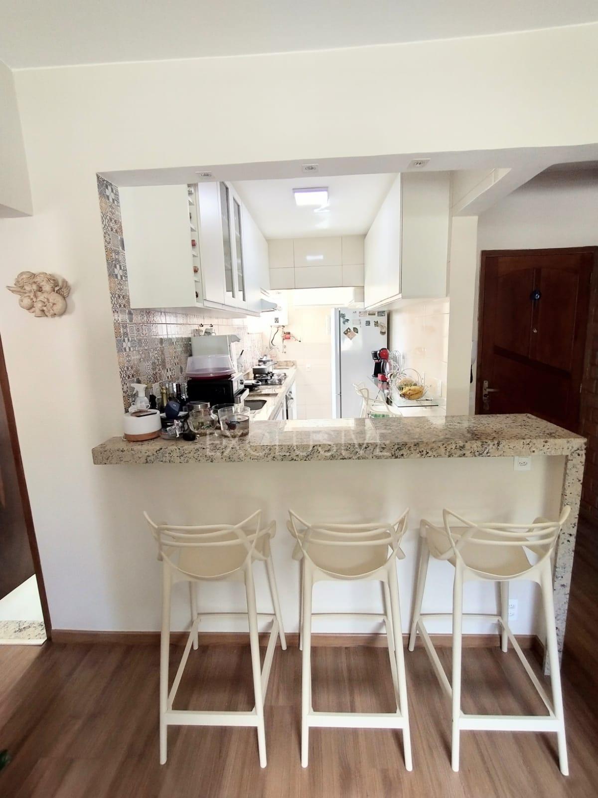 Apartamento com 2 dormit&oacute;rios &agrave; venda, 47 m&sup2; por R$ 360.000 - C&ocirc;nego  Nova Friburgo - 