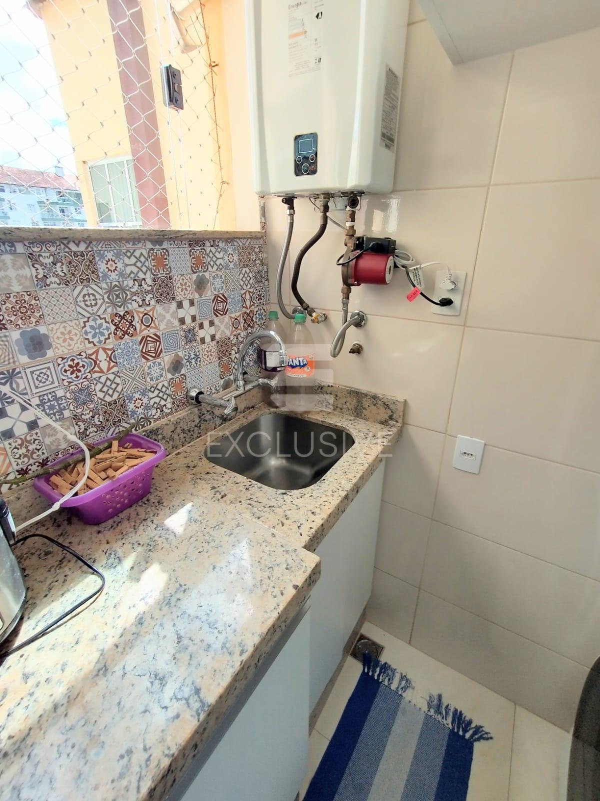 Apartamento com 2 dormit&oacute;rios &agrave; venda, 47 m&sup2; por R$ 360.000 - C&ocirc;nego  Nova Friburgo - 