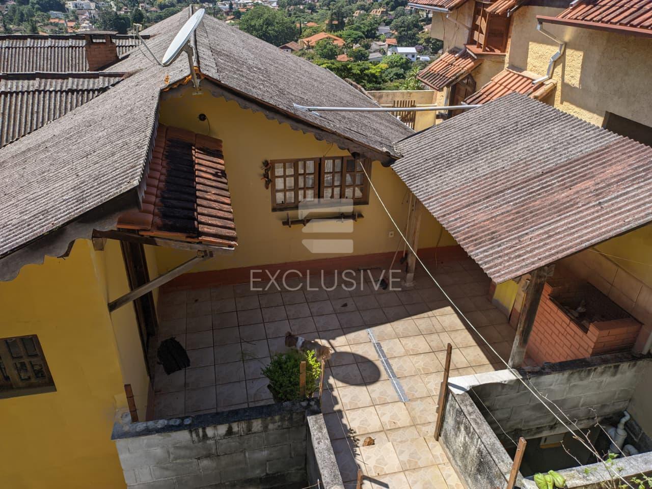 EXCELENTE CHAL&Eacute; PARA LOCA&Ccedil;&Atilde;O - C&Ocirc;NEGO - NOVA FRIBURGO R$2.500,00  Nova Friburgo - 