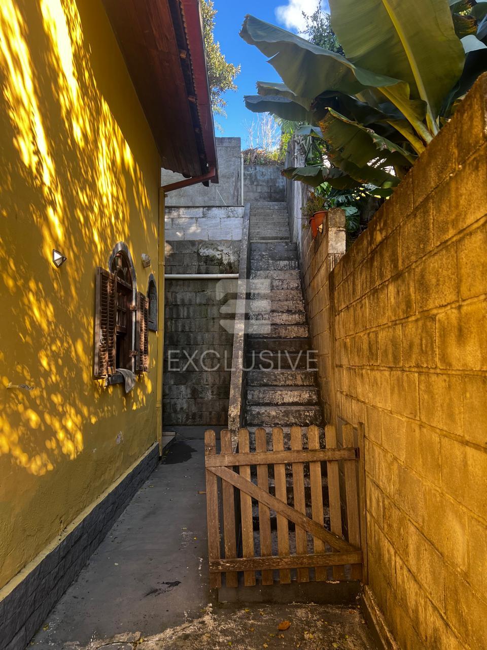 EXCELENTE SOBRADO PARA LOCA&Ccedil;&Atilde;O - C&Ocirc;NEGO - NOVA FRIBURGO R$1.600,00  Nova Friburgo - 