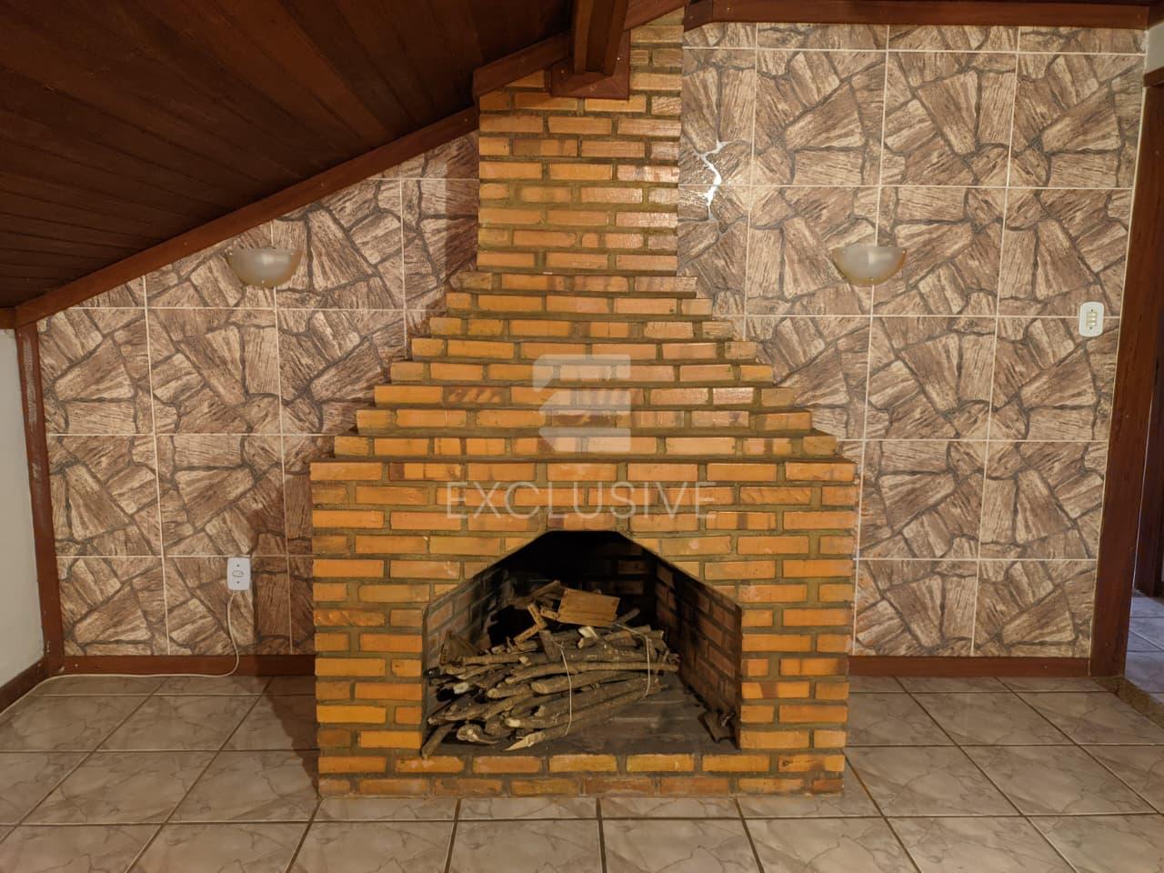 EXCELENTE CHAL&Eacute; PARA LOCA&Ccedil;&Atilde;O - C&Ocirc;NEGO - NOVA FRIBURGO R$2.500,00  Nova Friburgo - 