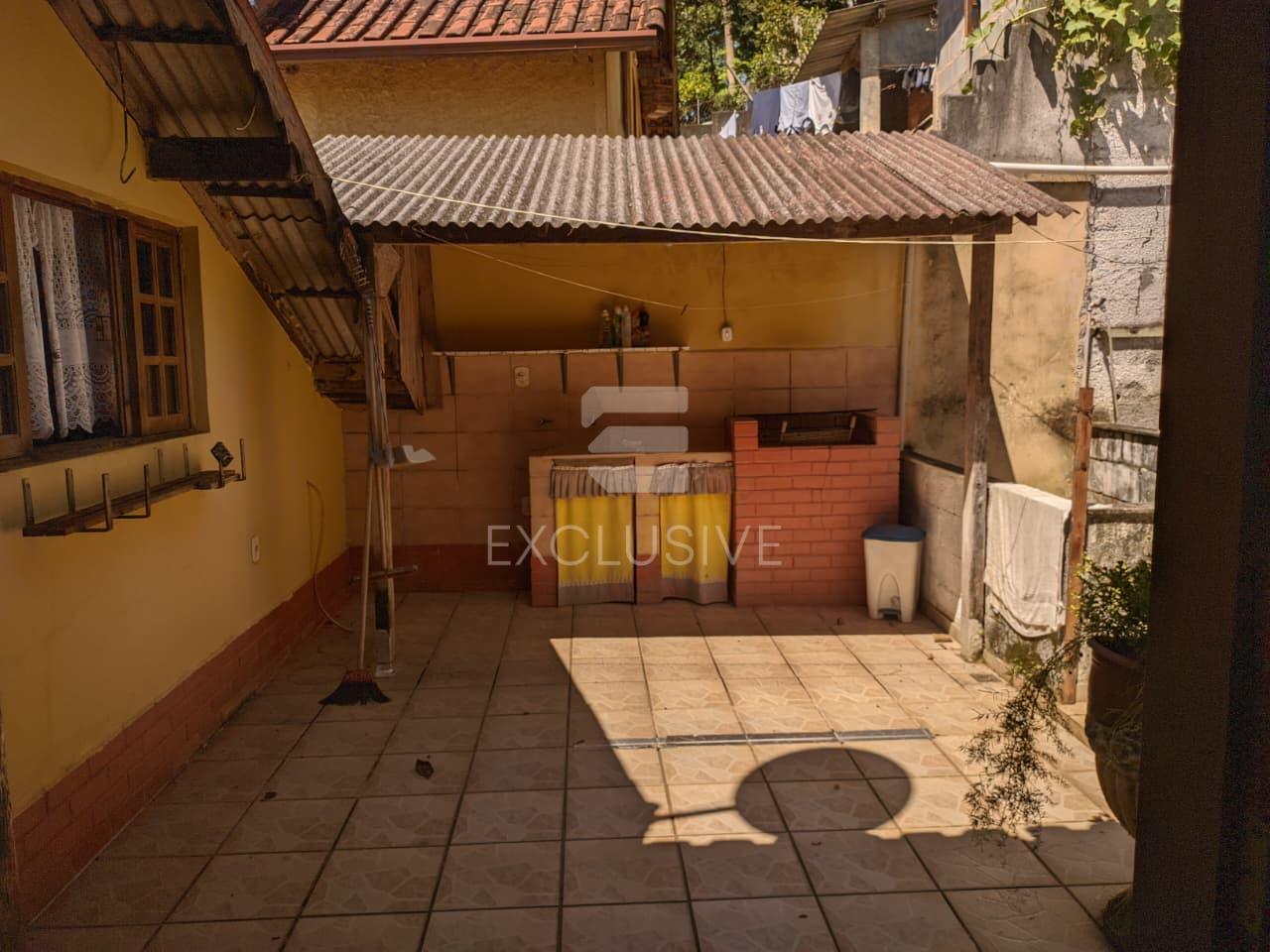 EXCELENTE CHAL&Eacute; PARA LOCA&Ccedil;&Atilde;O - C&Ocirc;NEGO - NOVA FRIBURGO R$2.500,00  Nova Friburgo - 