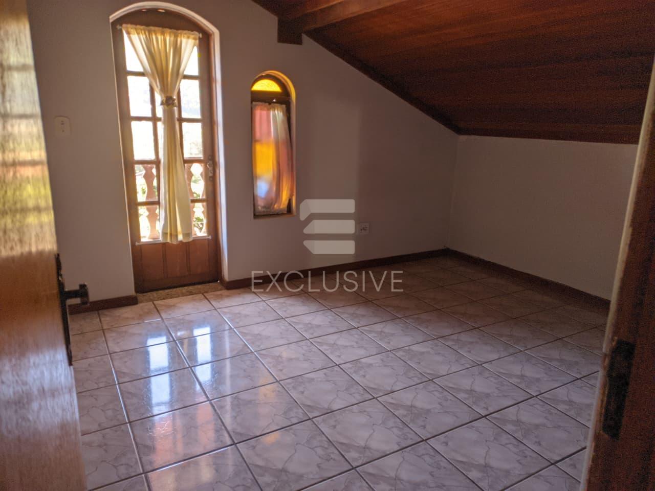 EXCELENTE CHAL&Eacute; PARA LOCA&Ccedil;&Atilde;O - C&Ocirc;NEGO - NOVA FRIBURGO R$2.500,00  Nova Friburgo - 