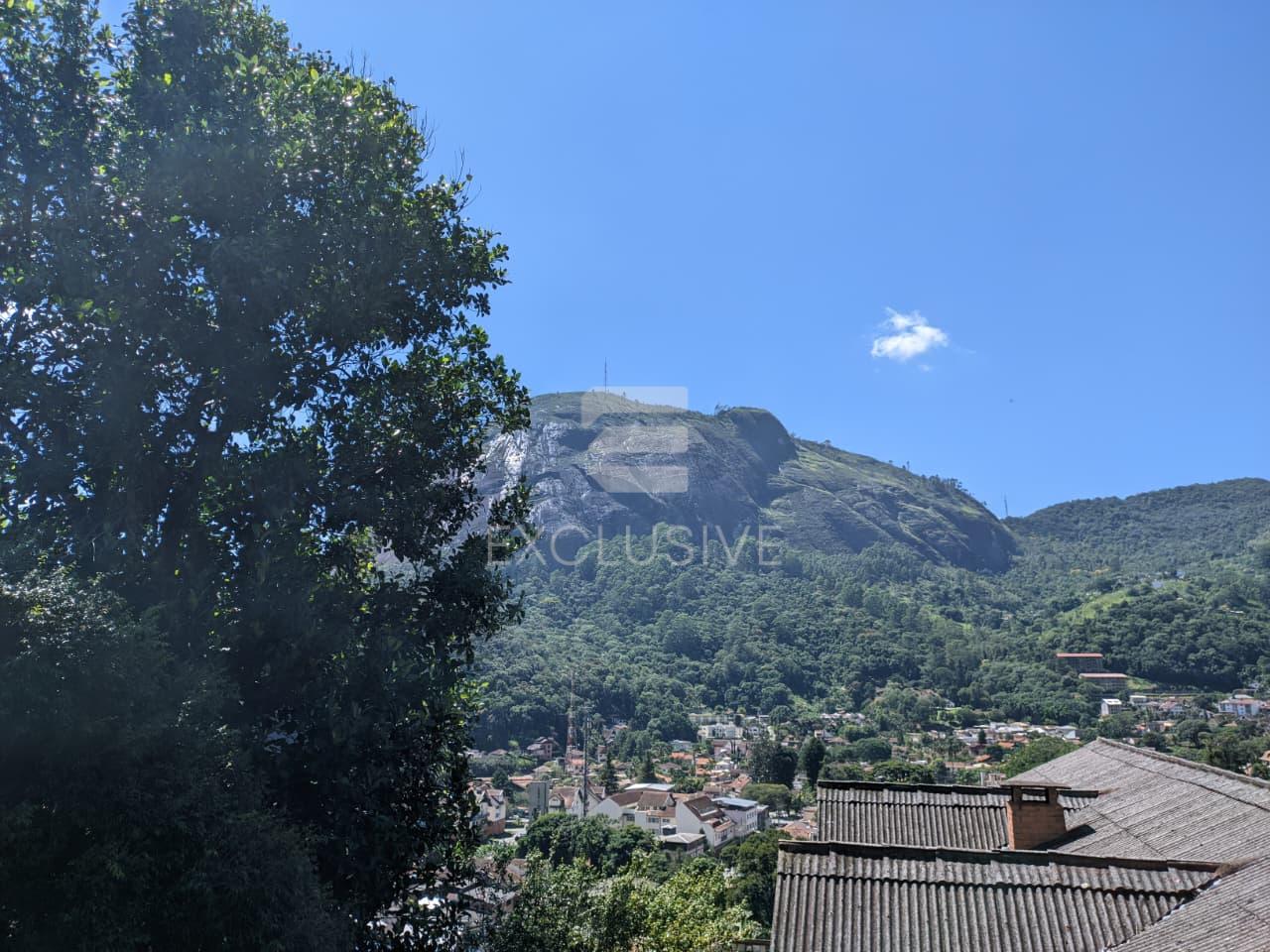 EXCELENTE CHAL&Eacute; PARA LOCA&Ccedil;&Atilde;O - C&Ocirc;NEGO - NOVA FRIBURGO R$2.500,00  Nova Friburgo - 