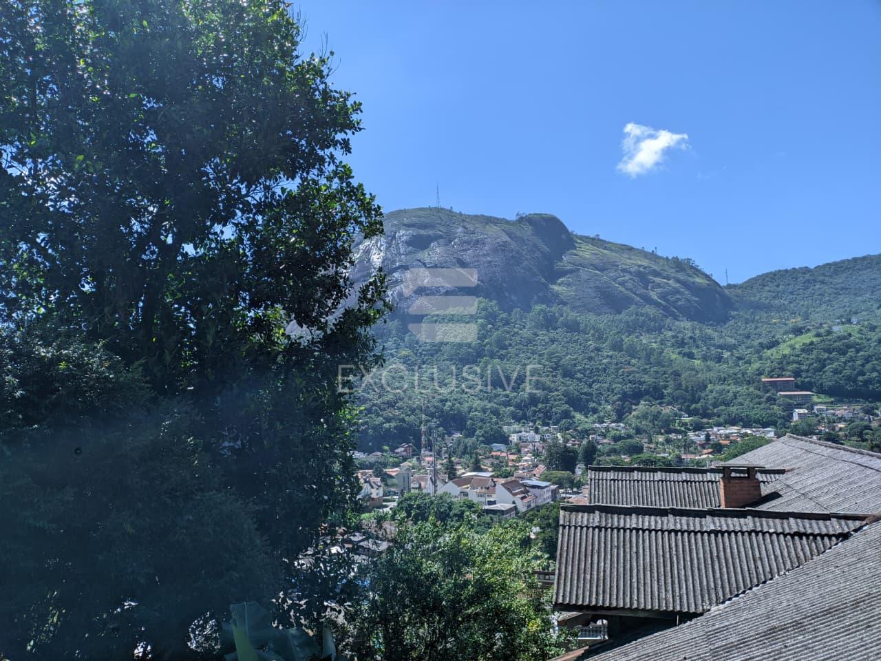 EXCELENTE CHAL&Eacute; PARA LOCA&Ccedil;&Atilde;O - C&Ocirc;NEGO - NOVA FRIBURGO R$2.500,00  Nova Friburgo - 