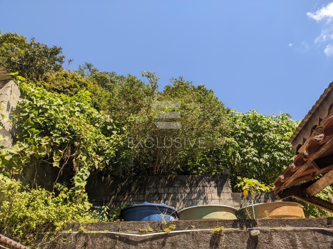 EXCELENTE CHAL&Eacute; PARA LOCA&Ccedil;&Atilde;O - C&Ocirc;NEGO - NOVA FRIBURGO R$2.500,00  Nova Friburgo - 