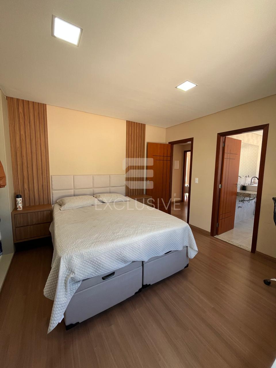 Casa com 3 dormit&oacute;rios &agrave; venda, 254 m&sup2; por R$ 1.590.000 - C&ocirc;nego - Nova Friburgo/RJ  Nova Friburgo - 