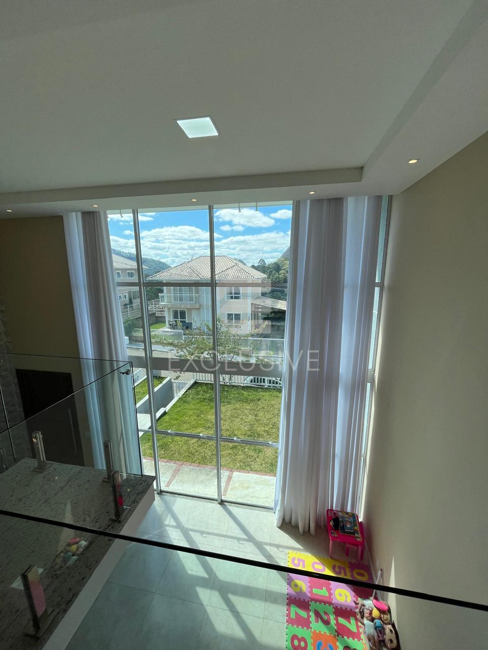 Casa com 3 dormit&oacute;rios &agrave; venda, 254 m&sup2; por R$ 1.590.000 - C&ocirc;nego - Nova Friburgo/RJ  Nova Friburgo - 
