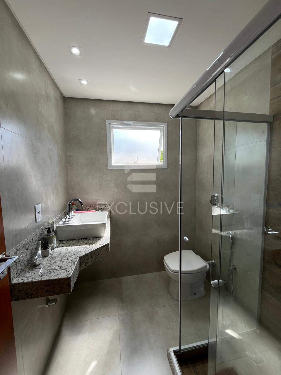 Casa com 3 dormit&oacute;rios &agrave; venda, 254 m&sup2; por R$ 1.590.000 - C&ocirc;nego - Nova Friburgo/RJ  Nova Friburgo - 