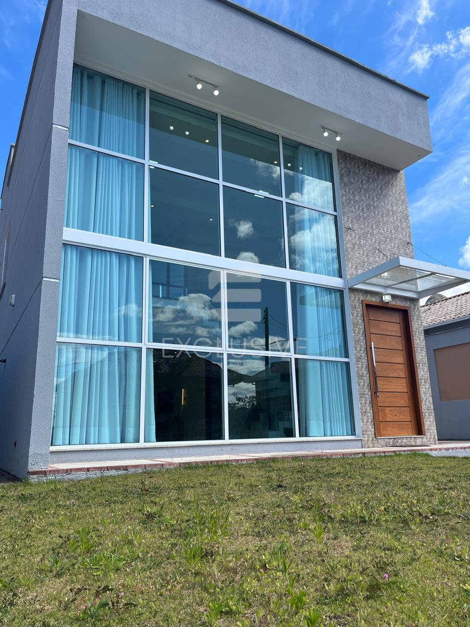 Casa com 3 dormit&oacute;rios &agrave; venda, 254 m&sup2; por R$ 1.590.000 - C&ocirc;nego - Nova Friburgo/RJ  Nova Friburgo - 
