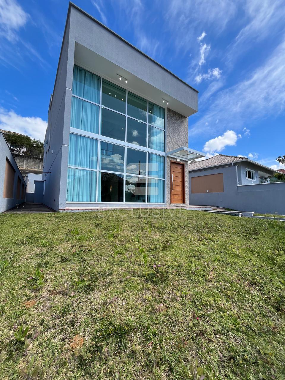 Casa com 3 dormit&oacute;rios &agrave; venda, 254 m&sup2; por R$ 1.590.000 - C&ocirc;nego - Nova Friburgo/RJ  Nova Friburgo - 
