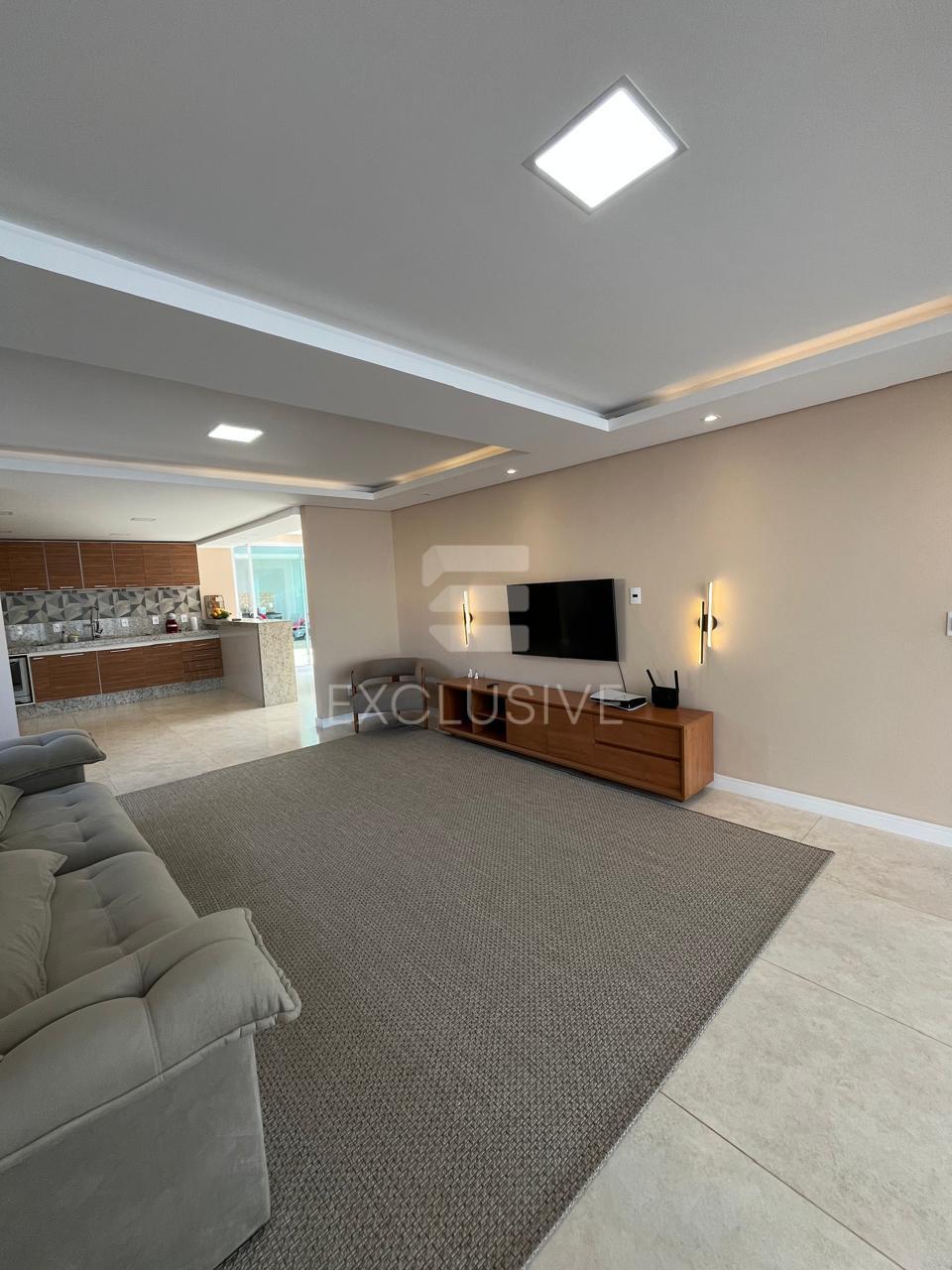 Casa com 3 dormit&oacute;rios &agrave; venda, 254 m&sup2; por R$ 1.590.000 - C&ocirc;nego - Nova Friburgo/RJ  Nova Friburgo - 