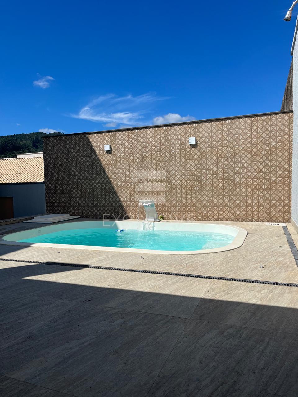 Casa com 3 dormit&oacute;rios &agrave; venda, 254 m&sup2; por R$ 1.590.000 - C&ocirc;nego - Nova Friburgo/RJ  Nova Friburgo - 