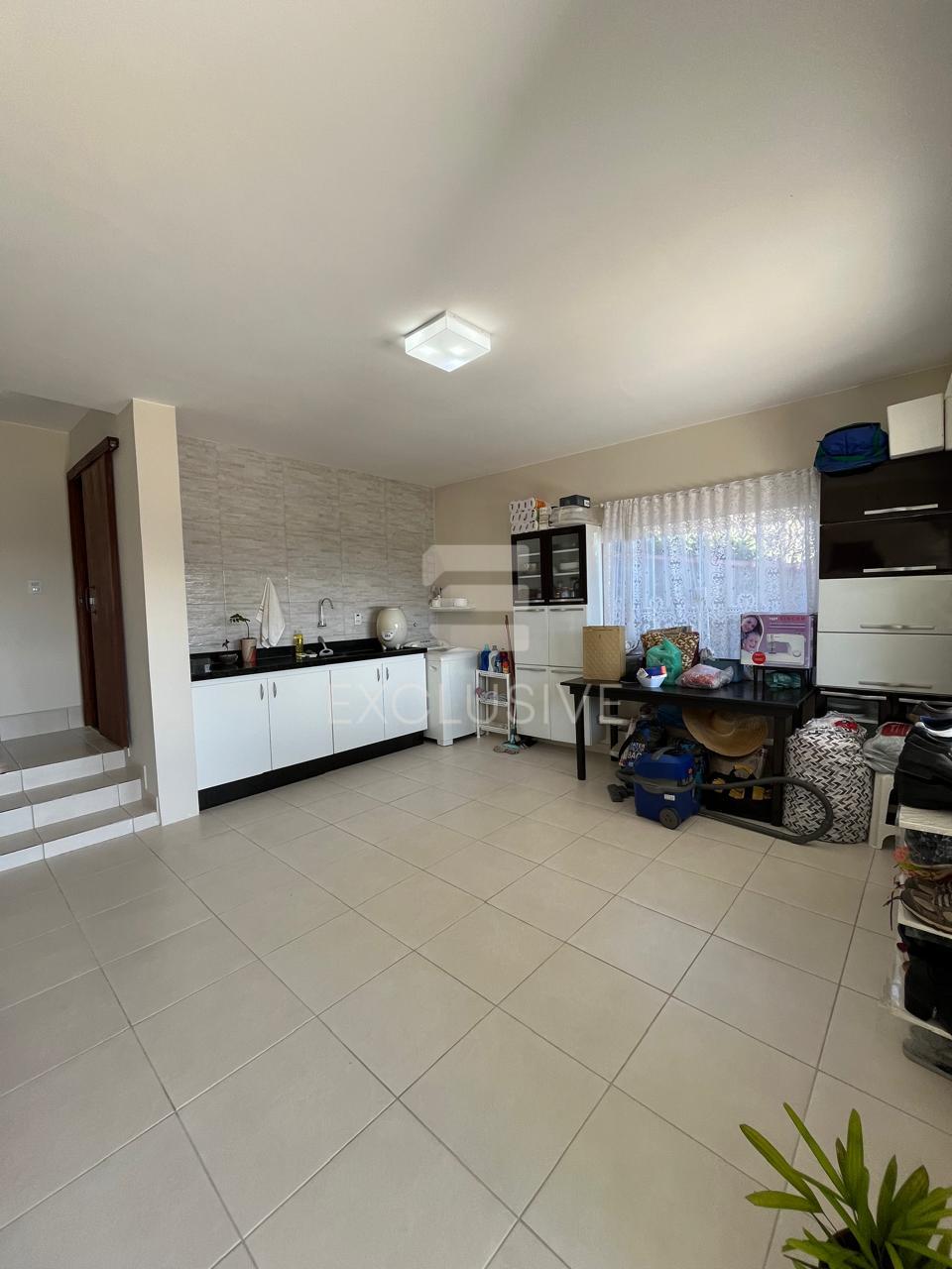 Casa com 4 dormit&oacute;rios &agrave; venda, 405 m&sup2; por R$ 1.300.000,00 - Cascatinha - Nova Friburgo/RJ  Nova Friburgo - 
