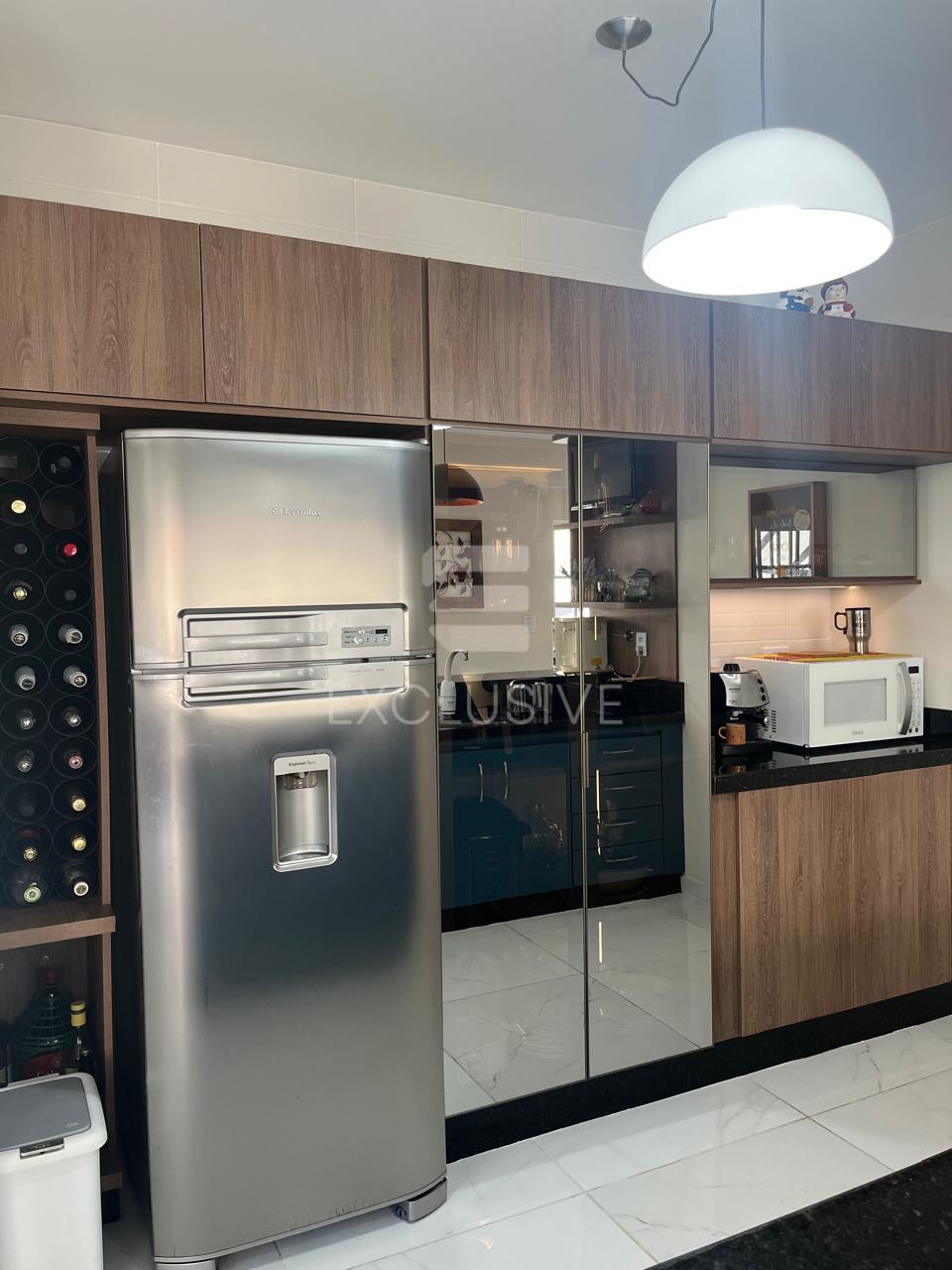 Casa com 4 dormit&oacute;rios &agrave; venda, 405 m&sup2; por R$ 1.300.000,00 - Cascatinha - Nova Friburgo/RJ  Nova Friburgo - 