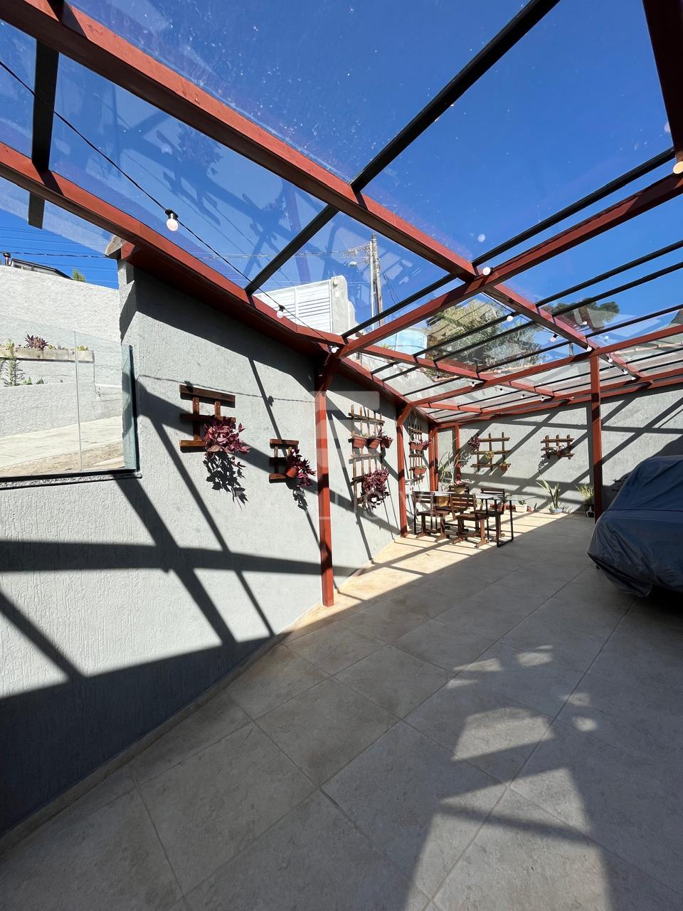 Casa com 4 dormit&oacute;rios &agrave; venda, 405 m&sup2; por R$ 1.300.000,00 - Cascatinha - Nova Friburgo/RJ  Nova Friburgo - 