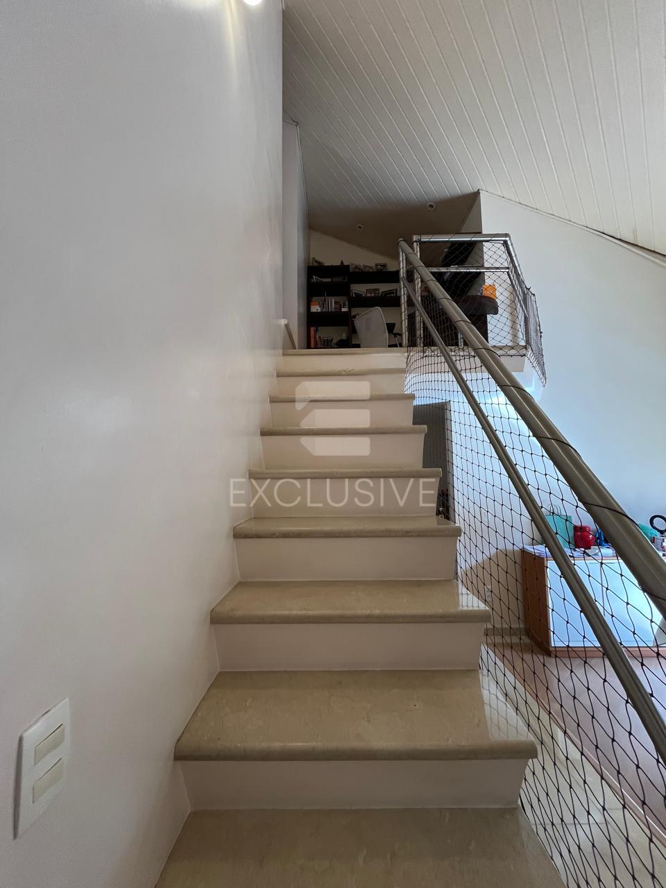 Cobertura com 2 dormit&oacute;rios &agrave; venda, 120 m&sup2; por R$ 900.000, 00 - Centro - Nova Friburgo  Nova Friburgo - 