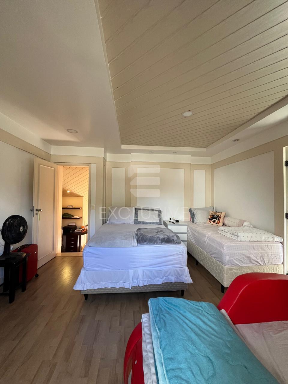 Cobertura com 2 dormit&oacute;rios &agrave; venda, 120 m&sup2; por R$ 900.000, 00 - Centro - Nova Friburgo  Nova Friburgo - 