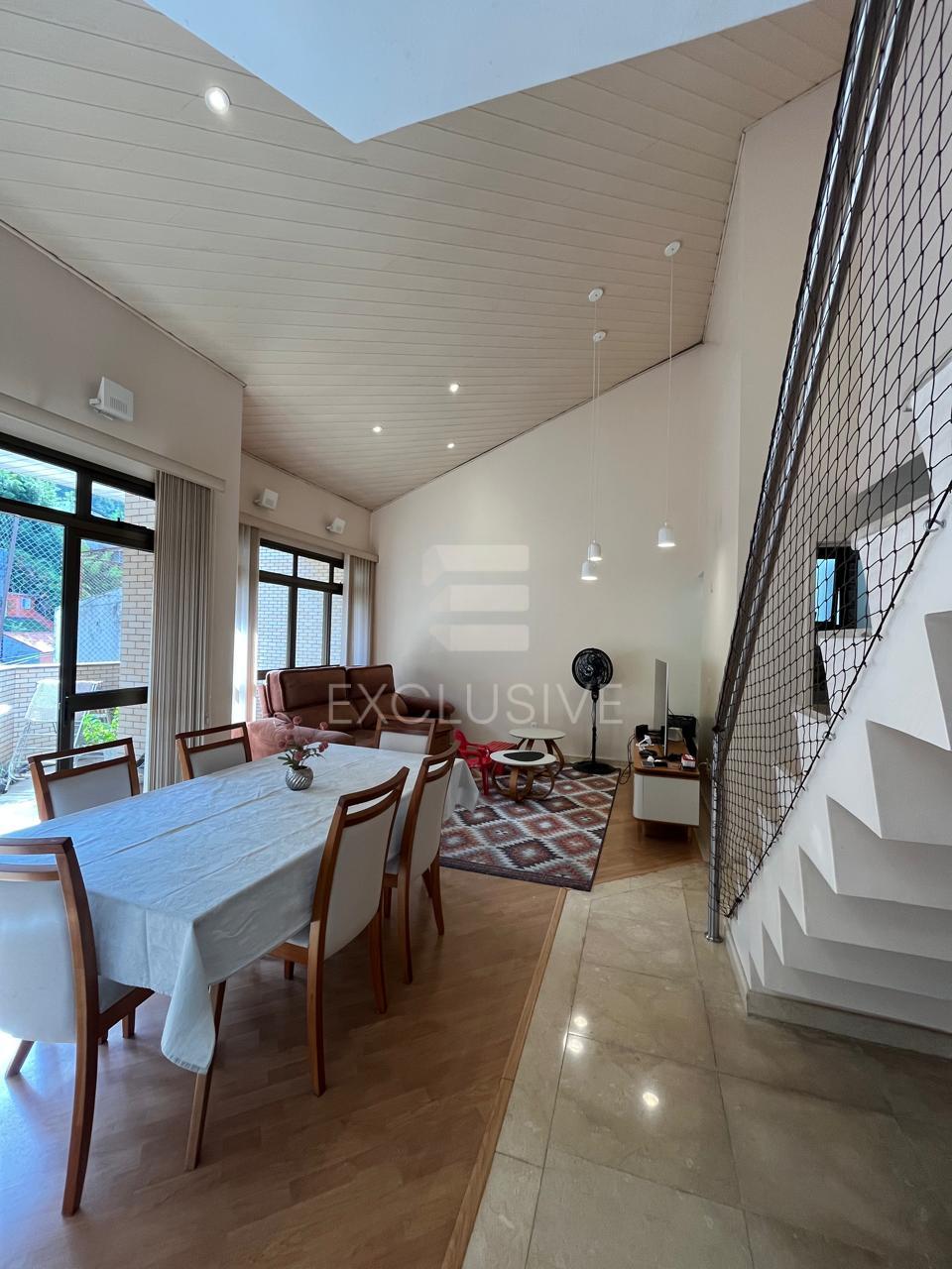 Cobertura com 2 dormit&oacute;rios &agrave; venda, 120 m&sup2; por R$ 900.000, 00 - Centro - Nova Friburgo  Nova Friburgo - 