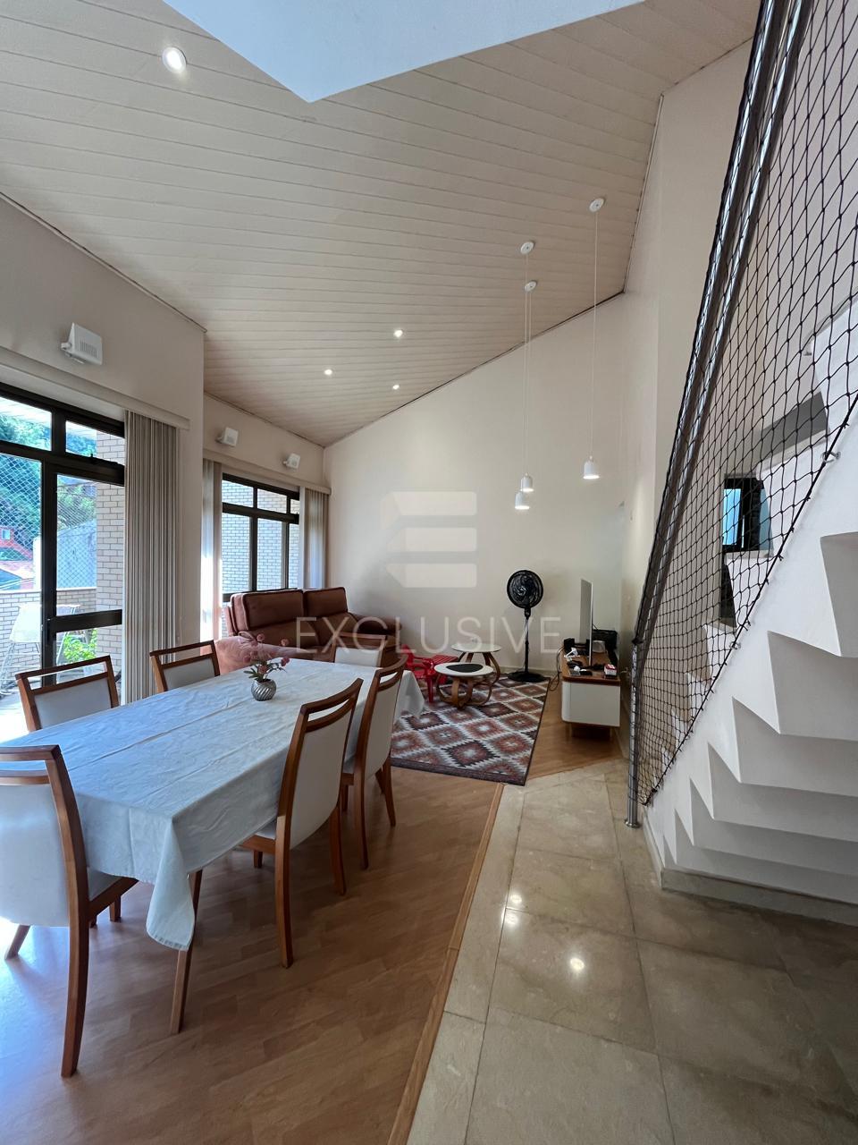 Cobertura com 2 dormit&oacute;rios &agrave; venda, 120 m&sup2; por R$ 900.000, 00 - Centro - Nova Friburgo  Nova Friburgo - 