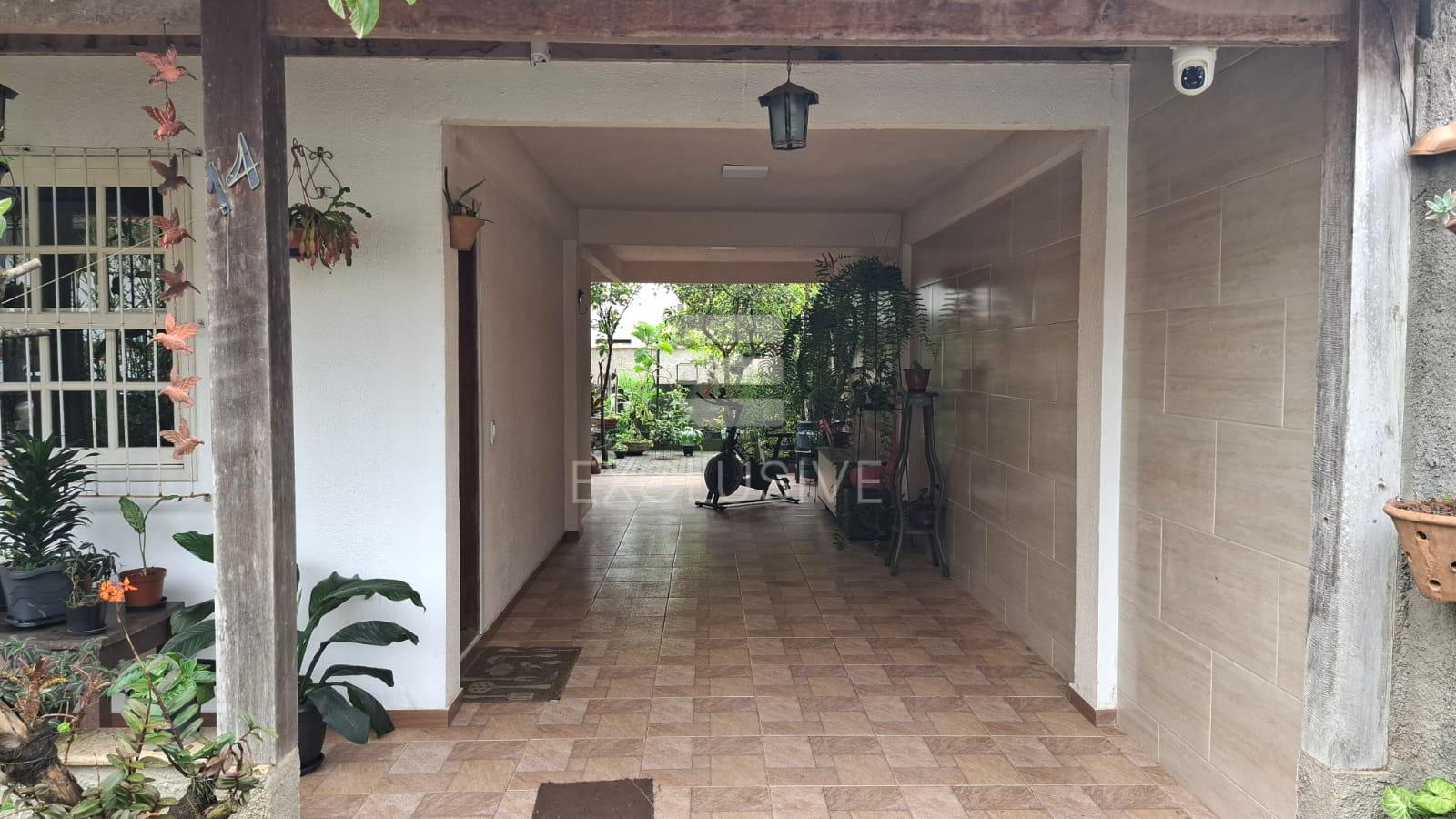 Casa com 4 dormit&oacute;rios &agrave; venda, 150 m&sup2; por R$ 550.000 - Nova Sui&ccedil;a - Nova Friburgo - RJ  Nova Friburgo - 
