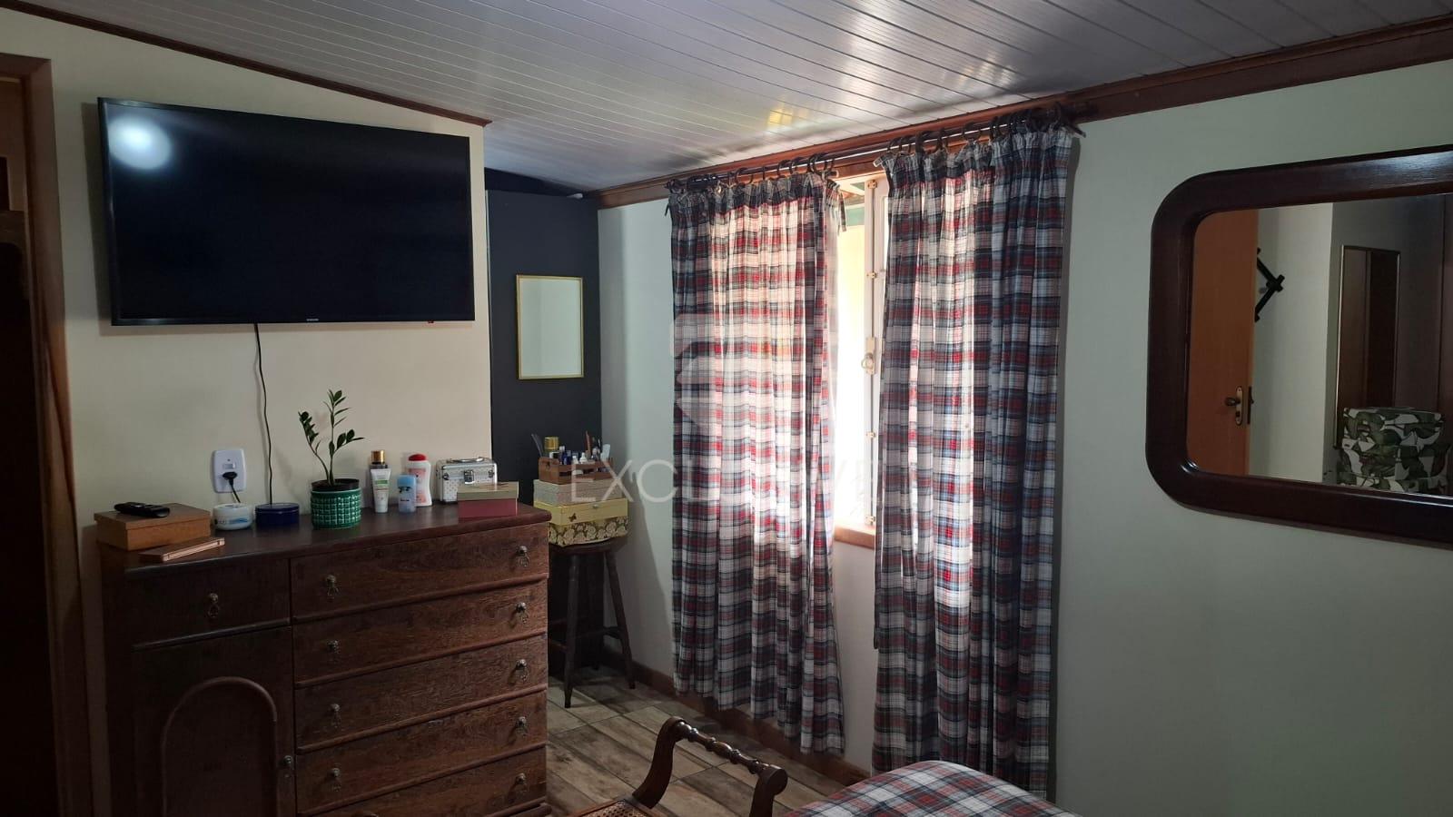 Casa com 4 dormit&oacute;rios &agrave; venda, 150 m&sup2; por R$ 550.000 - Nova Sui&ccedil;a - Nova Friburgo - RJ  Nova Friburgo - 