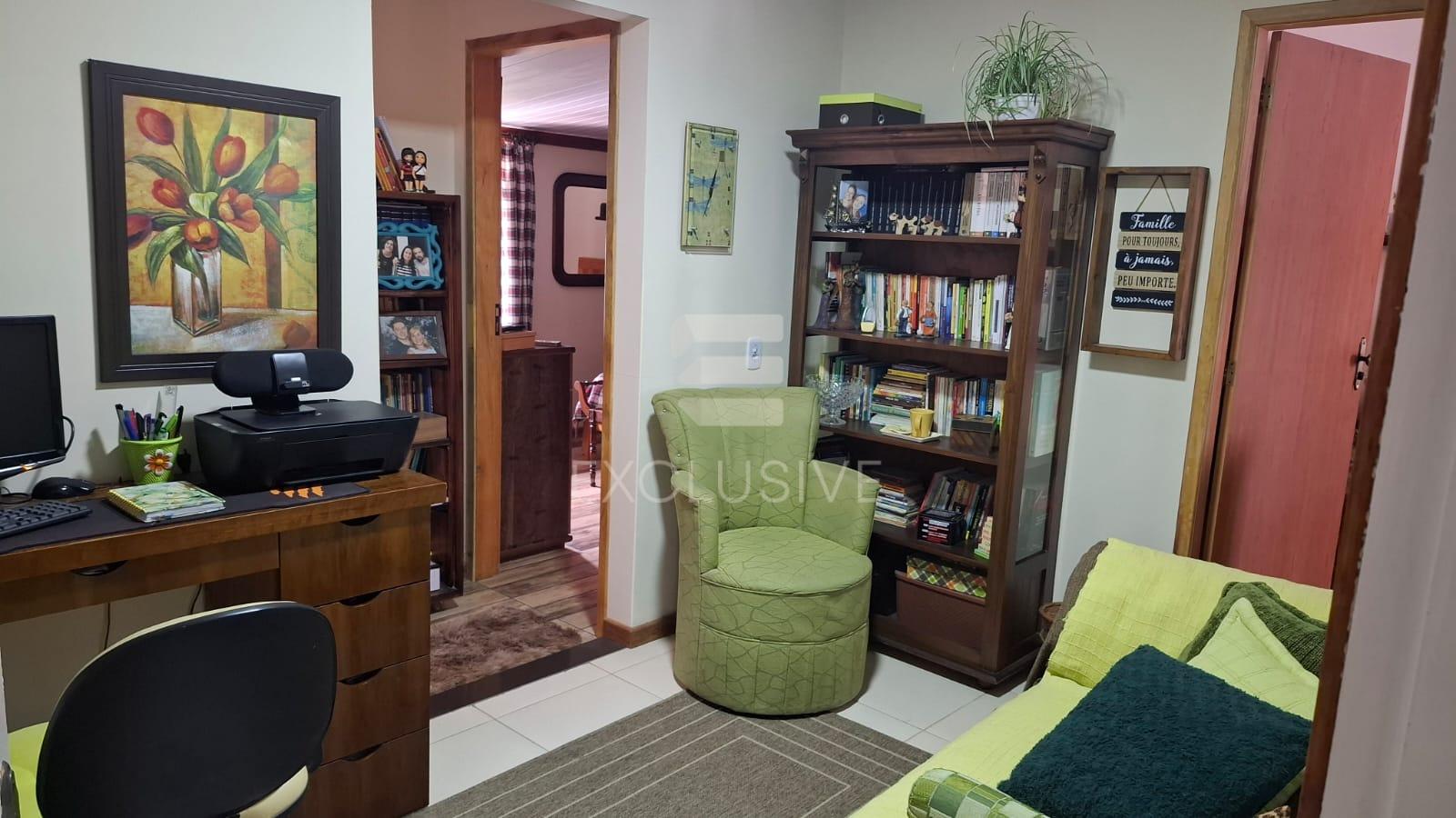 Casa com 4 dormit&oacute;rios &agrave; venda, 150 m&sup2; por R$ 550.000 - Nova Sui&ccedil;a - Nova Friburgo - RJ  Nova Friburgo - 