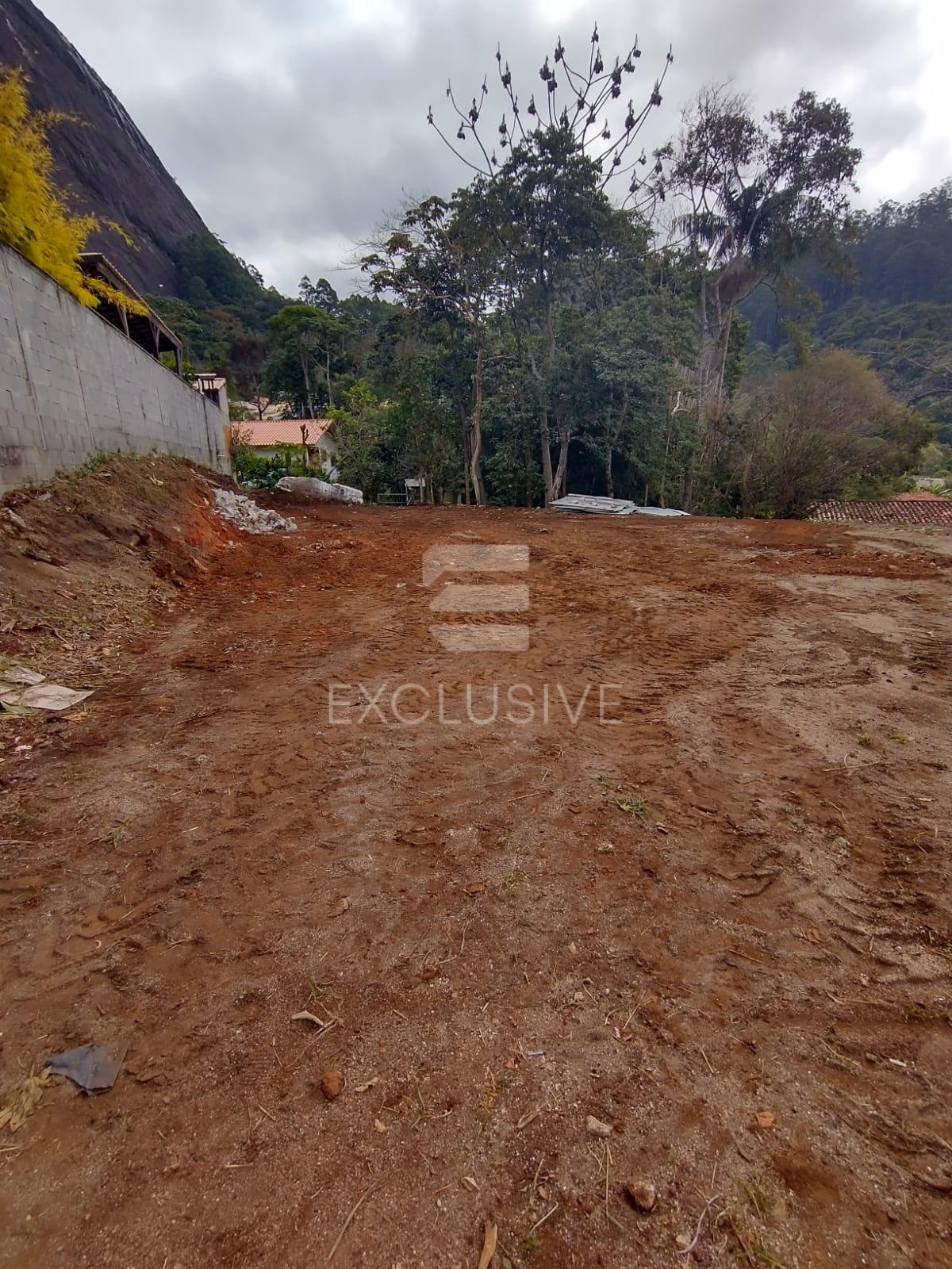Terreno &agrave; venda, 557 m&sup2; por R$ 450.000 - Vale dos Pinheiros - Nova Friburgo/RJ  Nova Friburgo - 