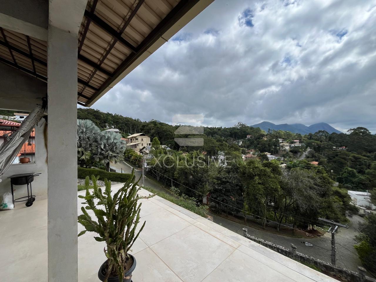 Casa com 4 dormit&oacute;rios &agrave; venda, 260 m&sup2; por R$ 795.000,00 -Perisse - Nova Friburgo/RJ Rua Almirante Pinto Guedes Nova Friburgo - 