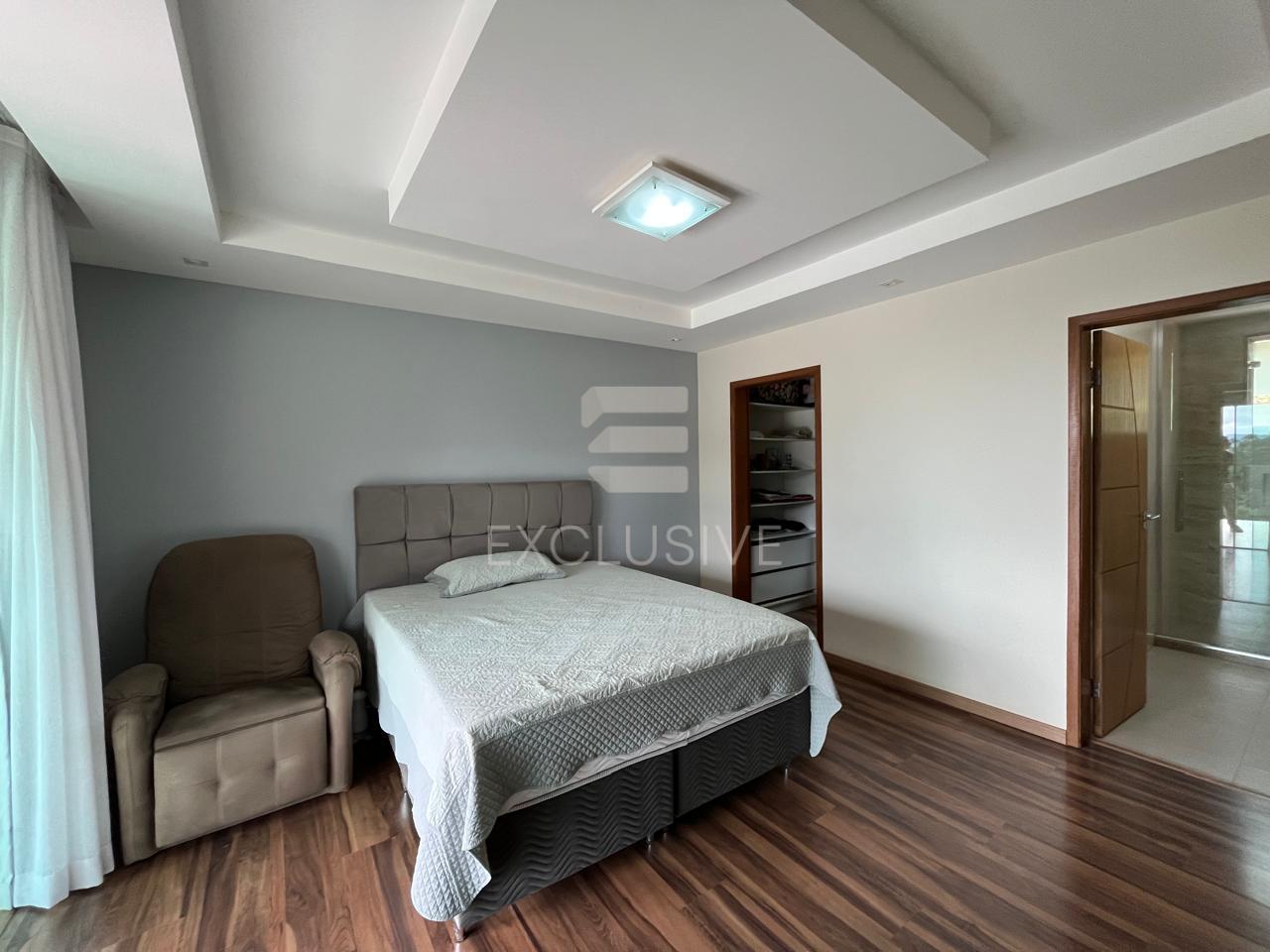 Casa com 4 dormit&oacute;rios &agrave; venda, 260 m&sup2; por R$ 795.000,00 -Perisse - Nova Friburgo/RJ Rua Almirante Pinto Guedes Nova Friburgo - 