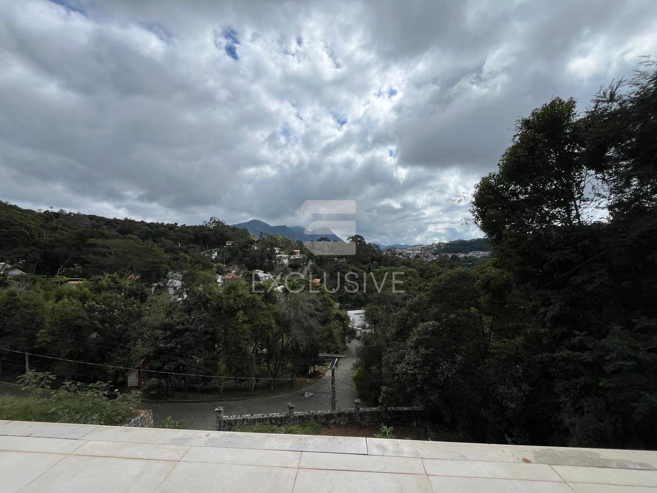 Casa com 4 dormit&oacute;rios &agrave; venda, 260 m&sup2; por R$ 795.000,00 -Perisse - Nova Friburgo/RJ Rua Almirante Pinto Guedes Nova Friburgo - 