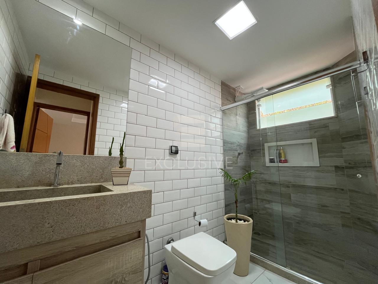 Casa com 4 dormit&oacute;rios &agrave; venda, 260 m&sup2; por R$ 795.000,00 -Perisse - Nova Friburgo/RJ Rua Almirante Pinto Guedes Nova Friburgo - 