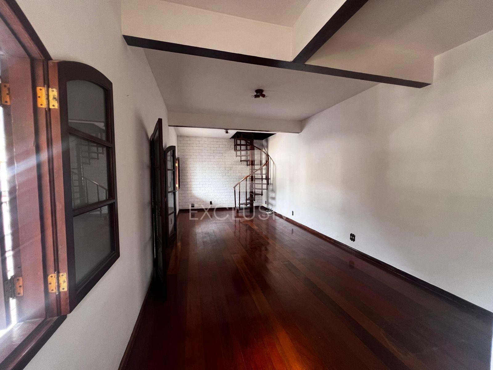 EXCELENTE CASA LOCA&Ccedil;&Atilde;O NO CENTRO DO CONEGO DE 3 QUARTOS R$3.900,00  Nova Friburgo - 
