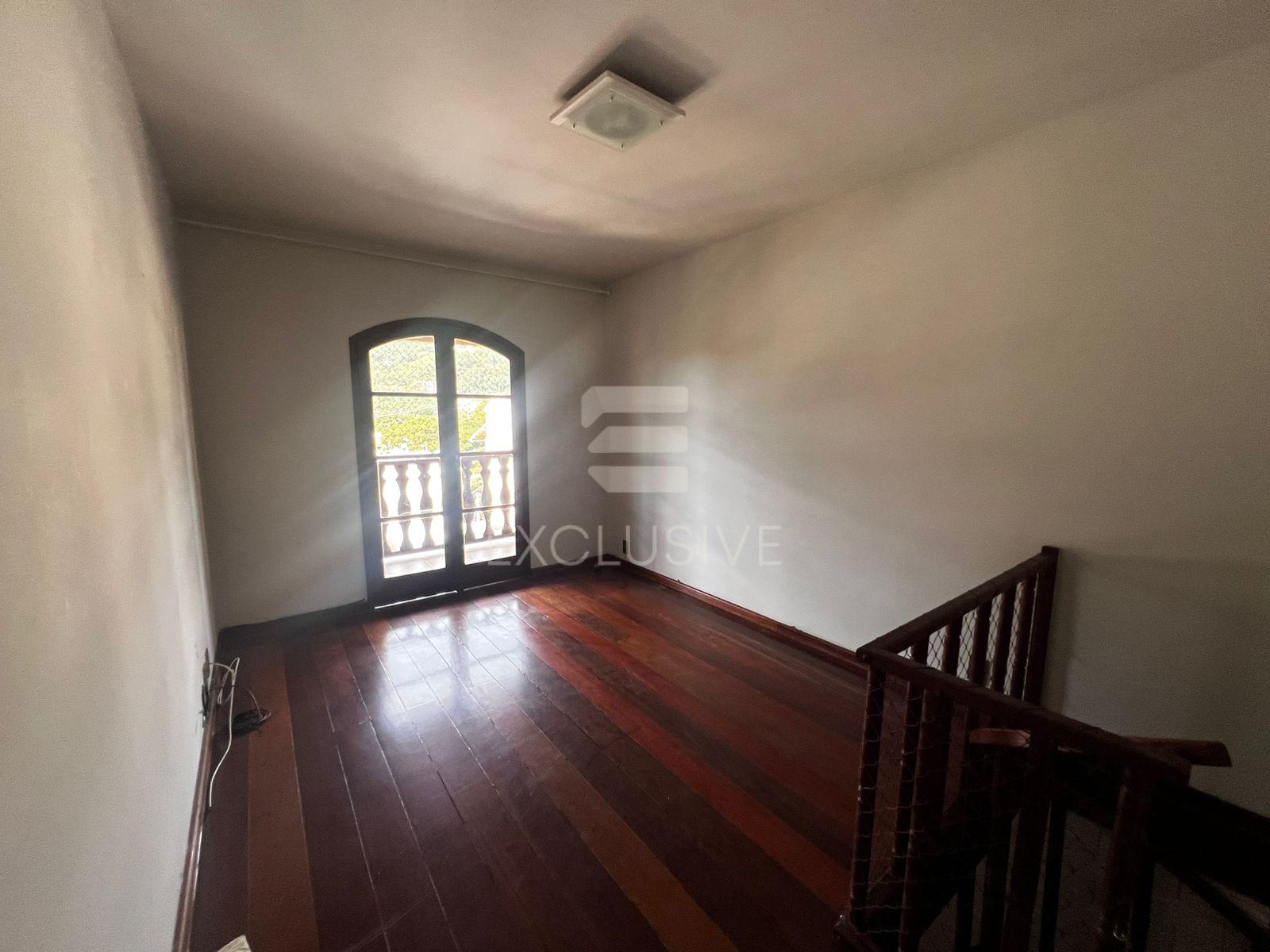 EXCELENTE CASA LOCA&Ccedil;&Atilde;O NO CENTRO DO CONEGO DE 3 QUARTOS R$3.900,00  Nova Friburgo - 