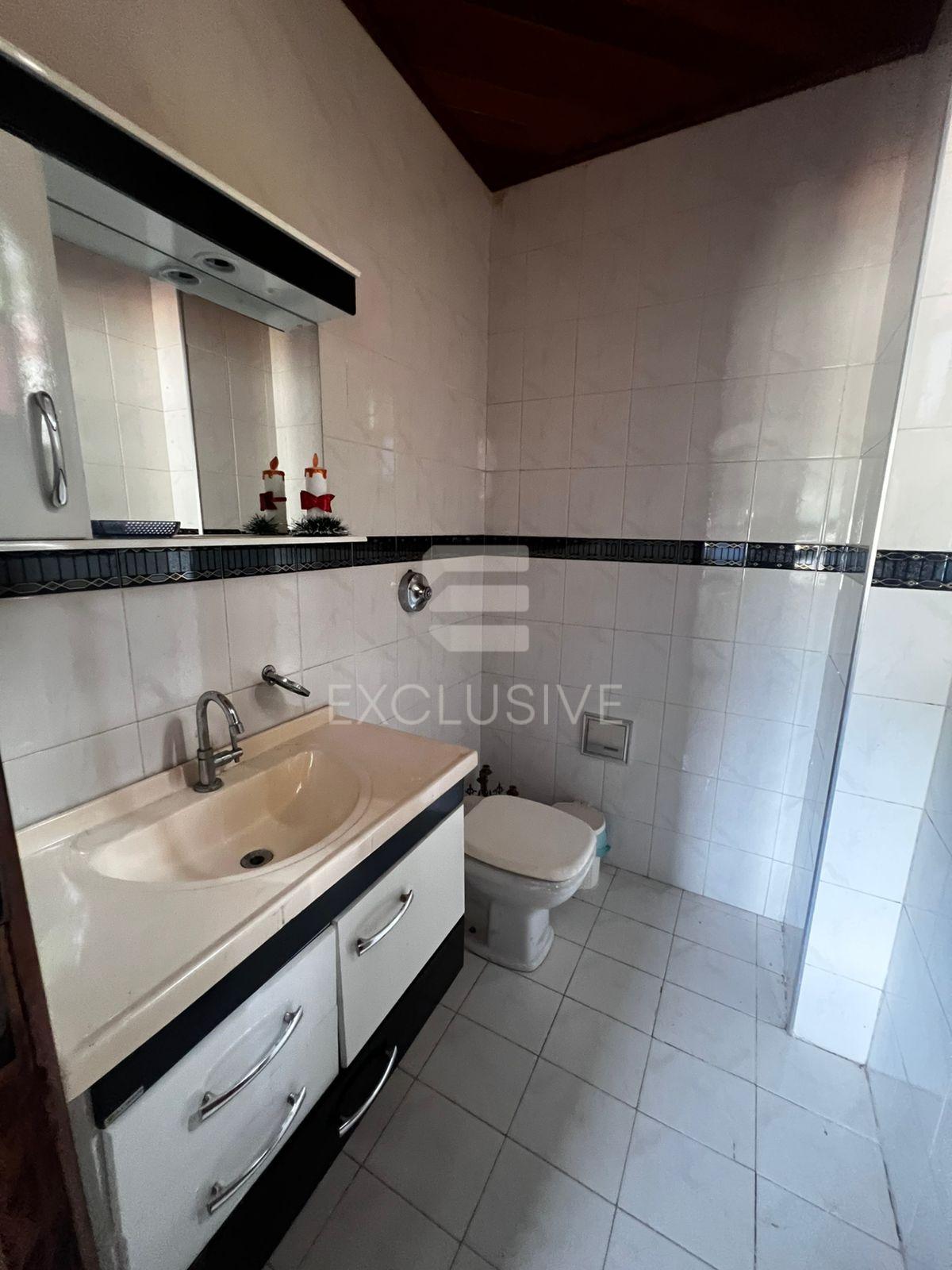 EXCELENTE CASA LOCA&Ccedil;&Atilde;O NO CENTRO DO CONEGO DE 3 QUARTOS R$3.900,00  Nova Friburgo - 