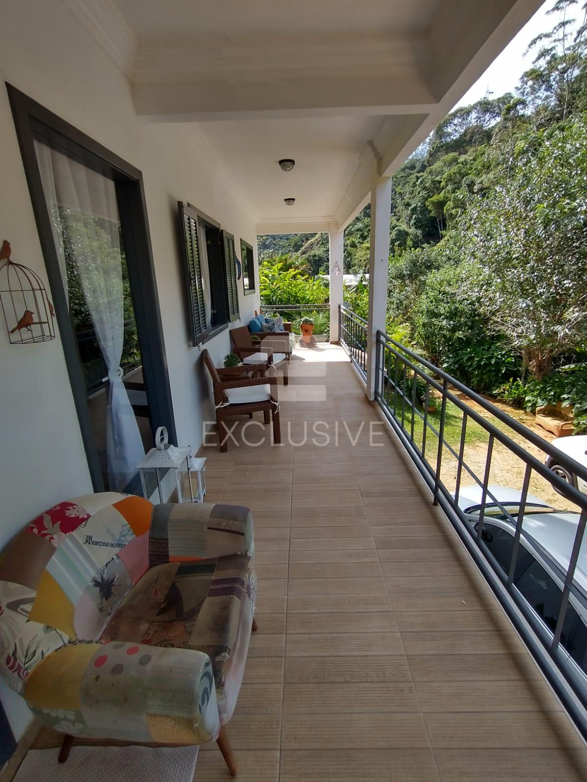 Casa com 4 dormit&oacute;rios &agrave; venda, 480 m&sup2; por R$ 1.100.000 - Mury - Nova Friburgo - RJ  Nova Friburgo - 