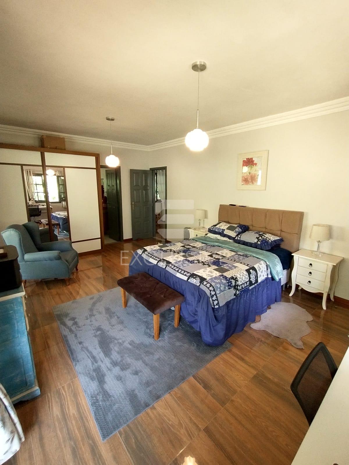 Casa com 4 dormit&oacute;rios &agrave; venda, 480 m&sup2; por R$ 1.100.000 - Mury - Nova Friburgo - RJ  Nova Friburgo - 