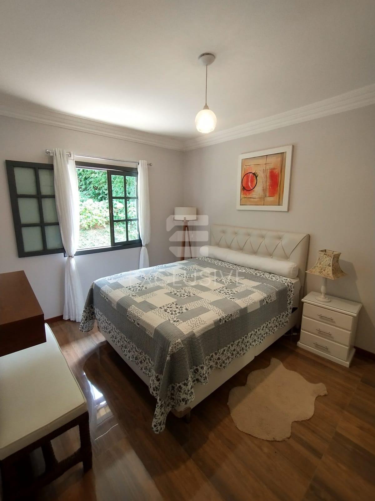 Casa com 4 dormit&oacute;rios &agrave; venda, 480 m&sup2; por R$ 1.100.000 - Mury - Nova Friburgo - RJ  Nova Friburgo - 