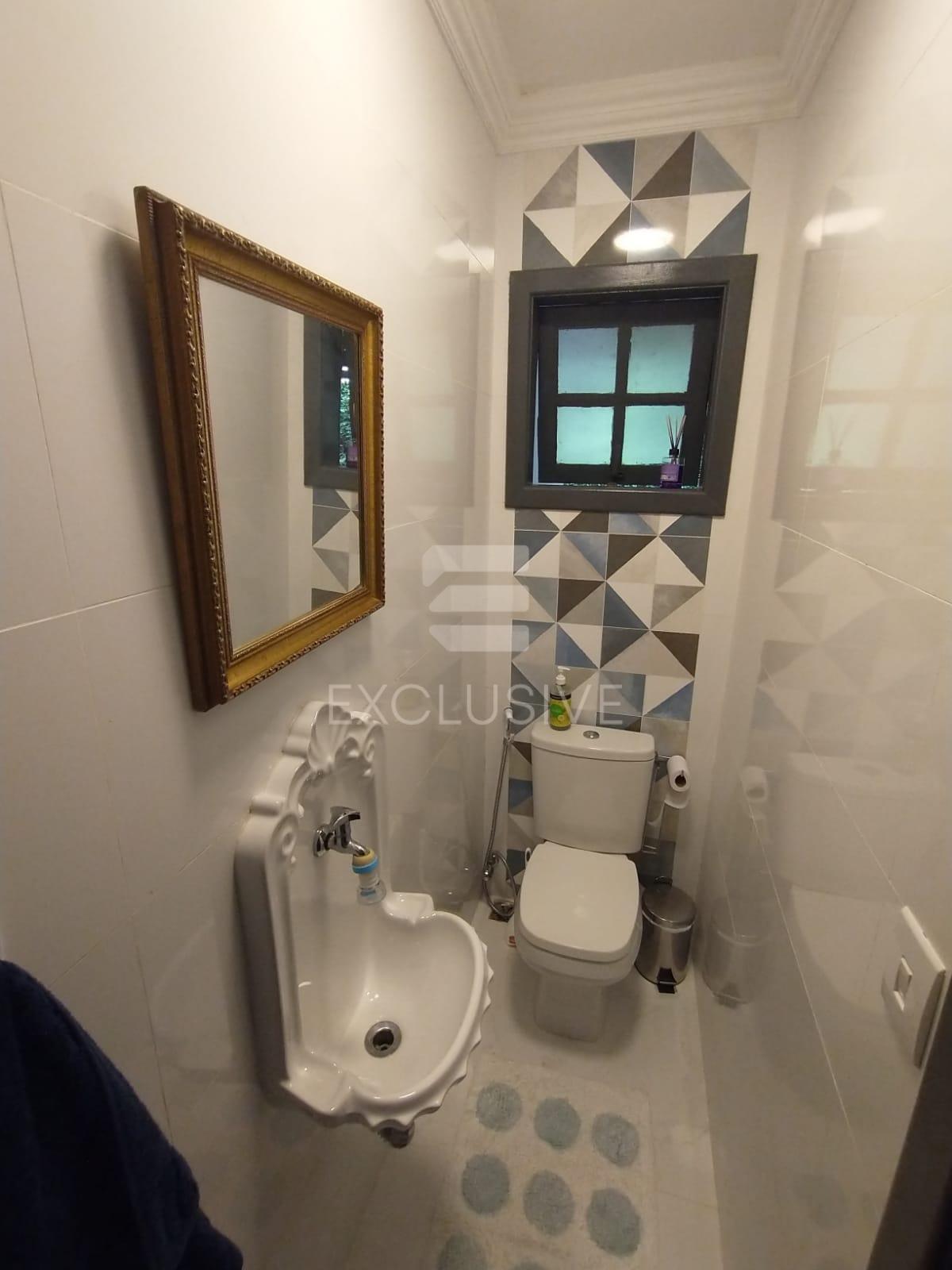 Casa com 4 dormit&oacute;rios &agrave; venda, 480 m&sup2; por R$ 1.100.000 - Mury - Nova Friburgo - RJ  Nova Friburgo - 
