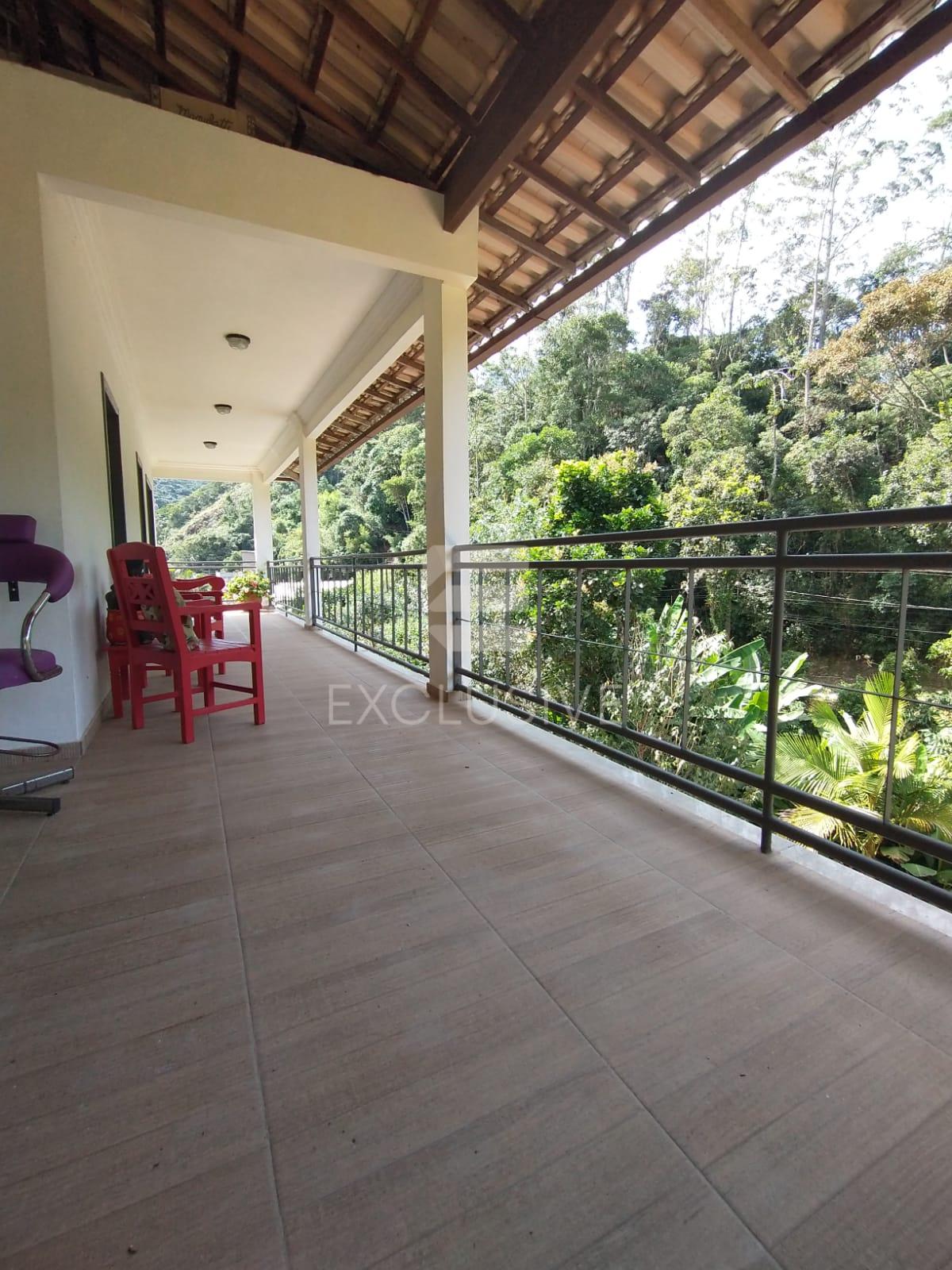 Casa com 4 dormit&oacute;rios &agrave; venda, 480 m&sup2; por R$ 1.100.000 - Mury - Nova Friburgo - RJ  Nova Friburgo - 