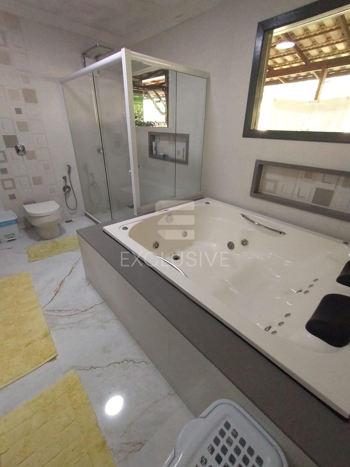 Casa com 4 dormit&oacute;rios &agrave; venda, 480 m&sup2; por R$ 1.100.000 - Mury - Nova Friburgo - RJ  Nova Friburgo - 