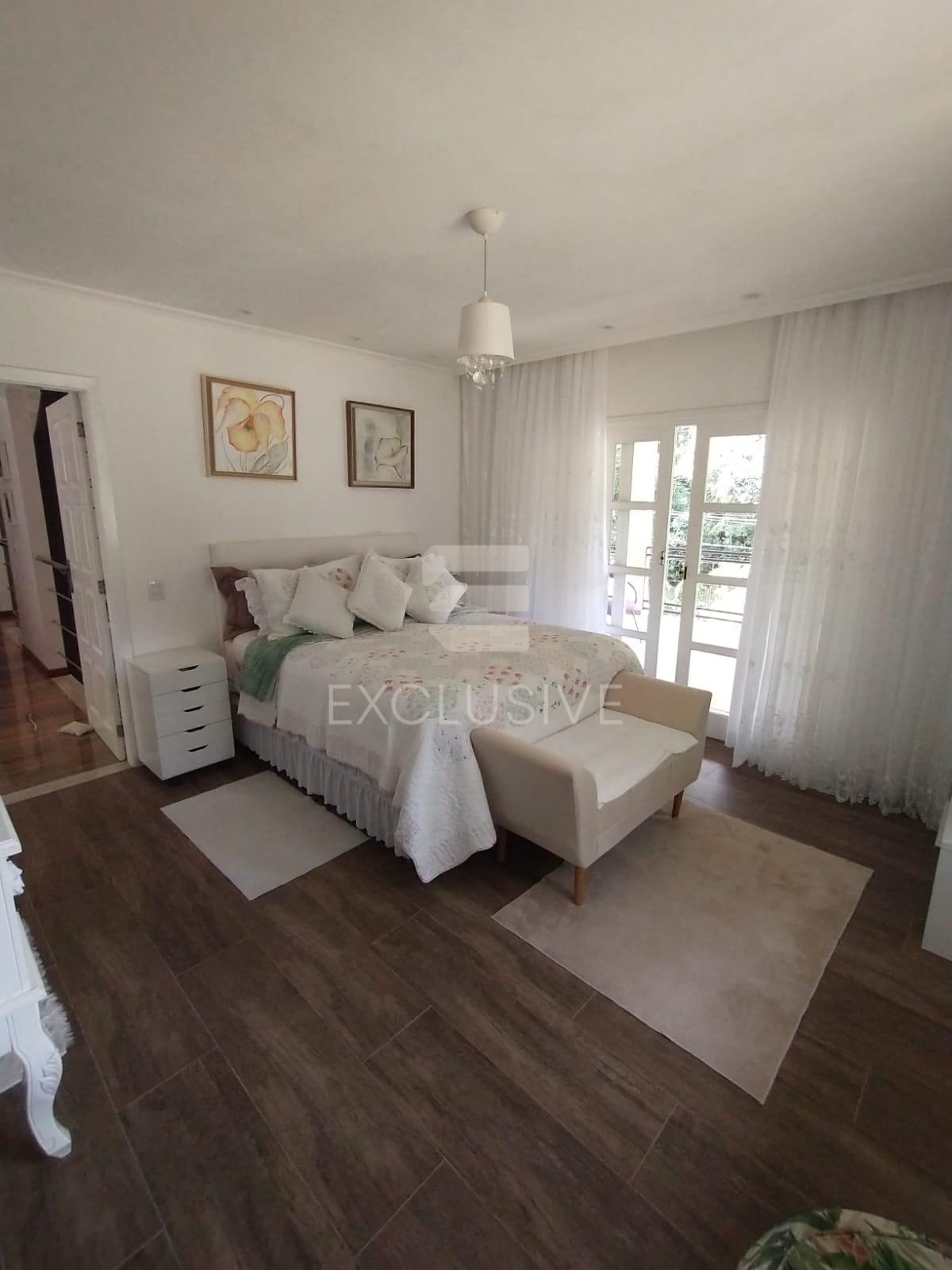 Casa com 4 dormit&oacute;rios &agrave; venda, 480 m&sup2; por R$ 1.100.000 - Mury - Nova Friburgo - RJ  Nova Friburgo - 