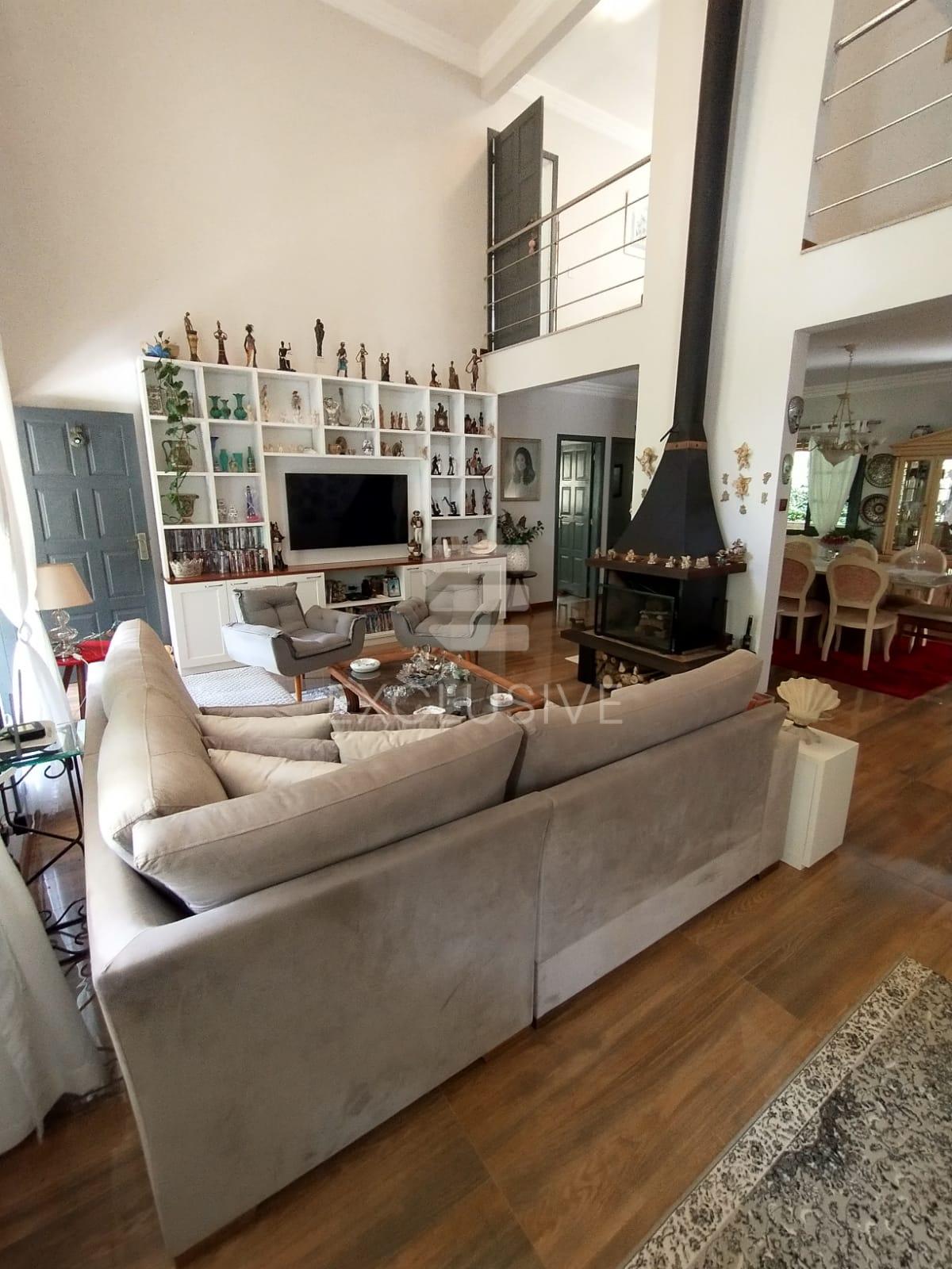 Casa com 4 dormit&oacute;rios &agrave; venda, 480 m&sup2; por R$ 1.100.000 - Mury - Nova Friburgo - RJ  Nova Friburgo - 
