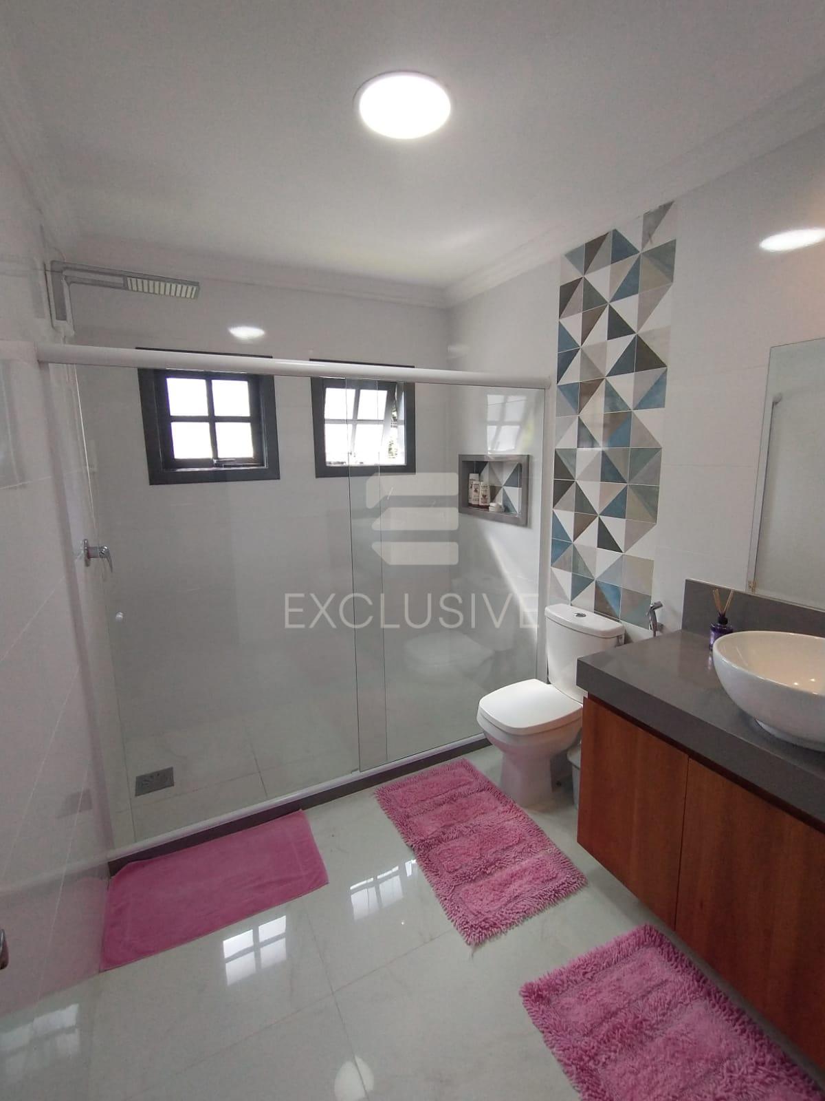 Casa com 4 dormit&oacute;rios &agrave; venda, 480 m&sup2; por R$ 1.100.000 - Mury - Nova Friburgo - RJ  Nova Friburgo - 