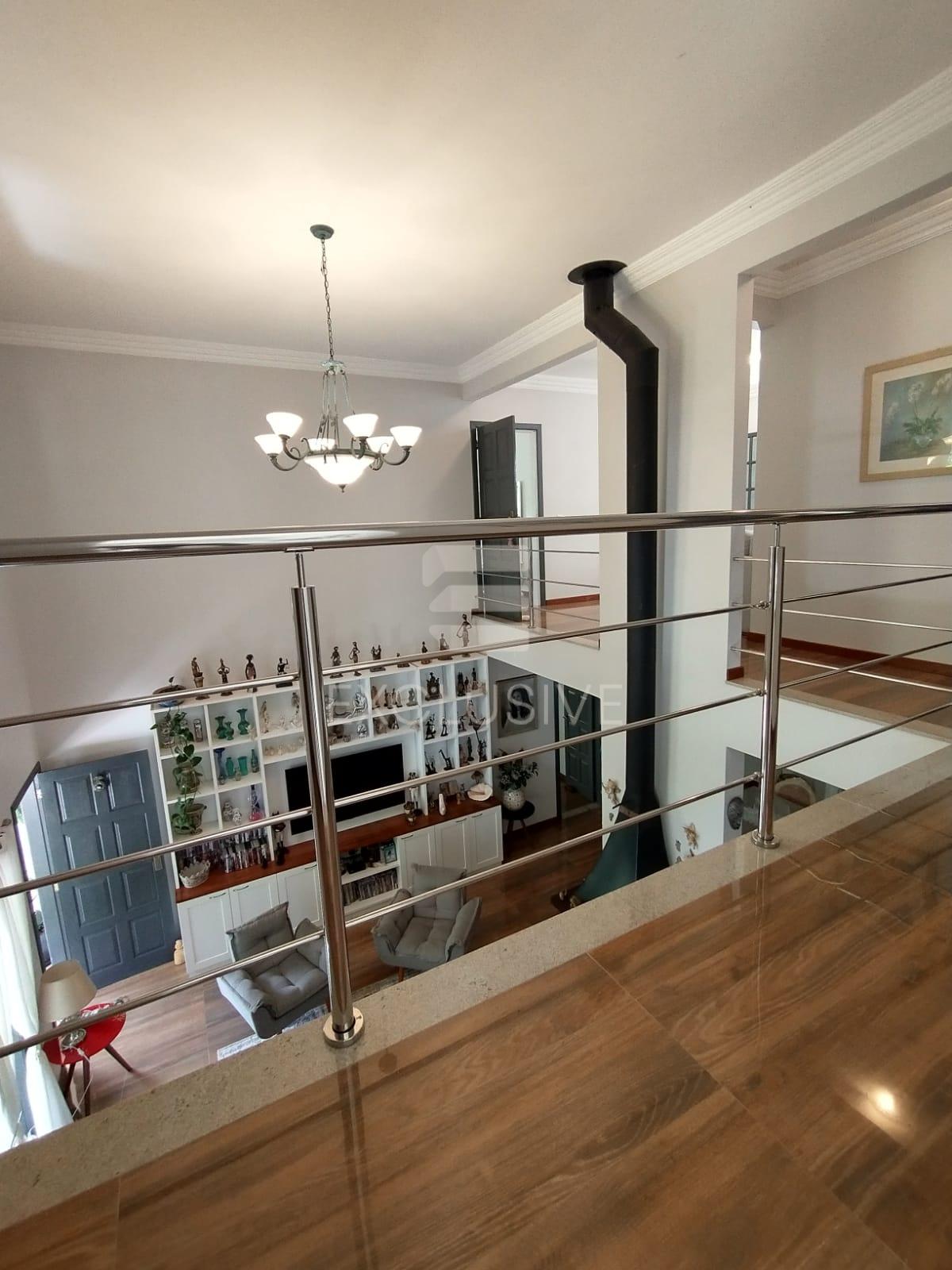 Casa com 4 dormit&oacute;rios &agrave; venda, 480 m&sup2; por R$ 1.100.000 - Mury - Nova Friburgo - RJ  Nova Friburgo - 